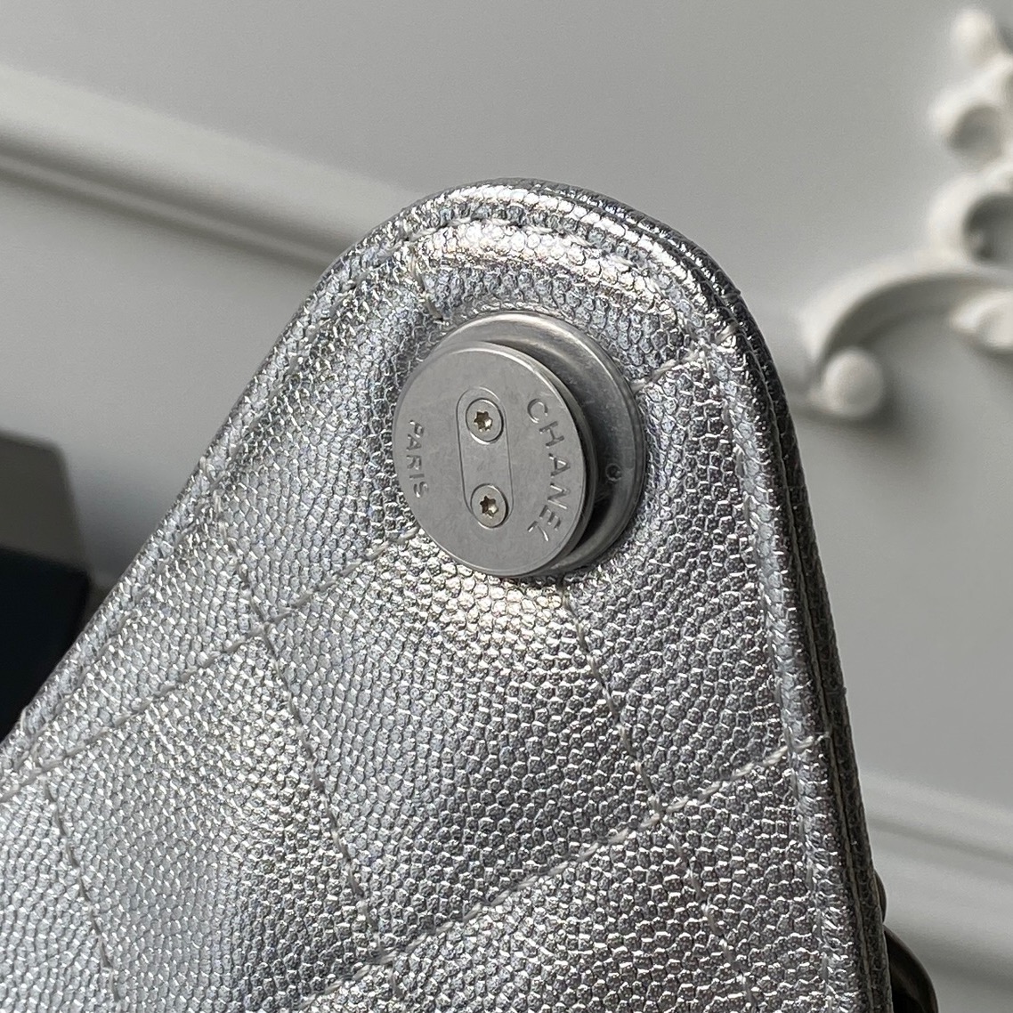 Chanel Basic Bag Gold 14cm-l-s