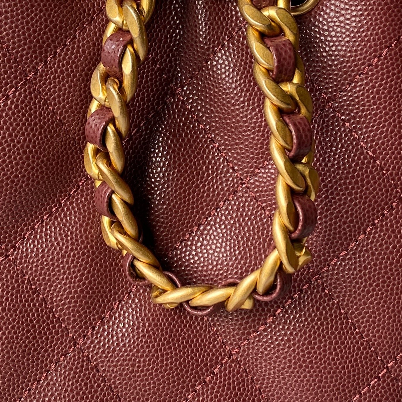 Chanel Basic Bag Gold 14cm-l-s