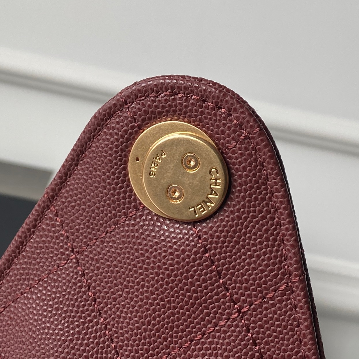 Chanel Basic Bag Gold 14cm-l-s