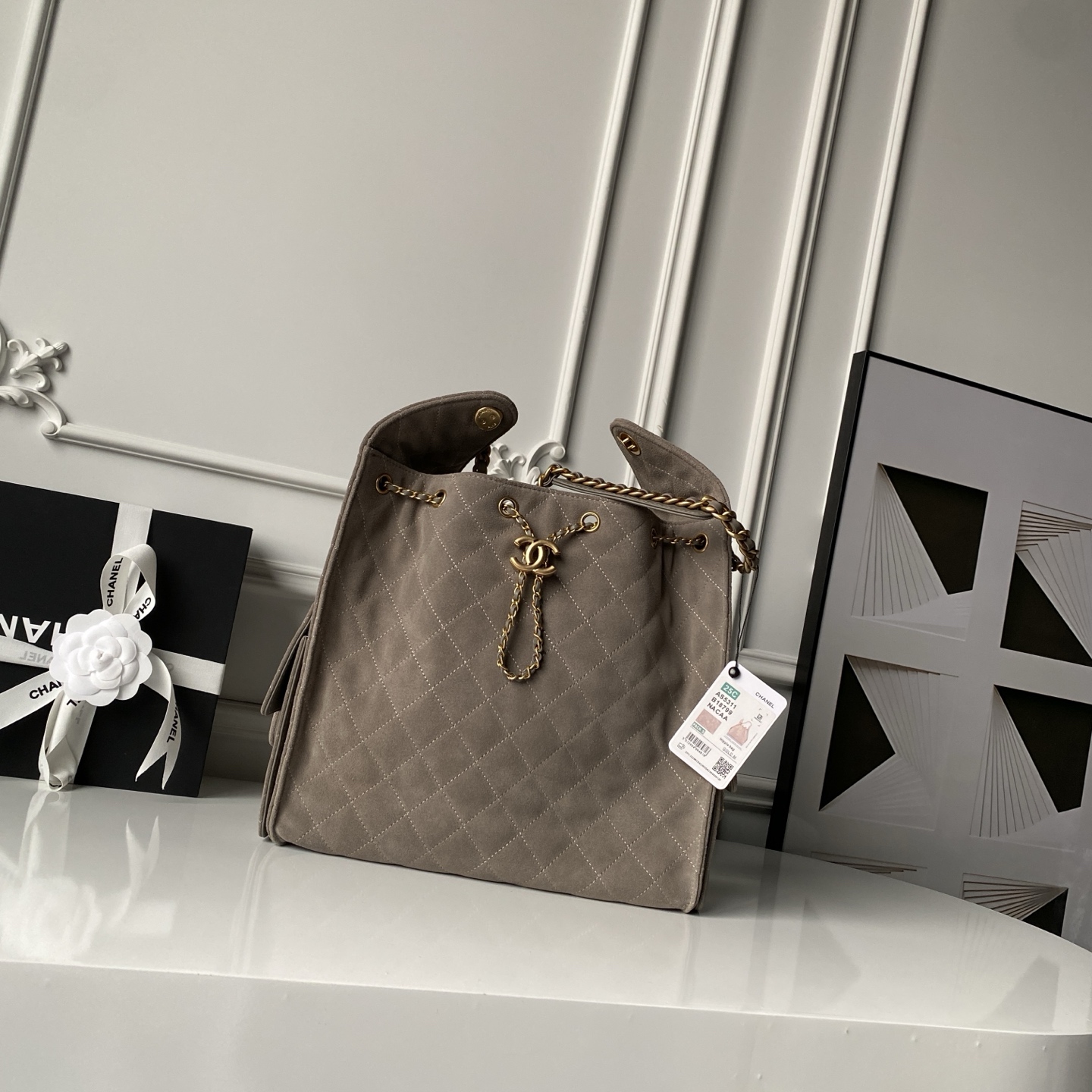 Chanel Basic Bag Gold 15cm-l-s