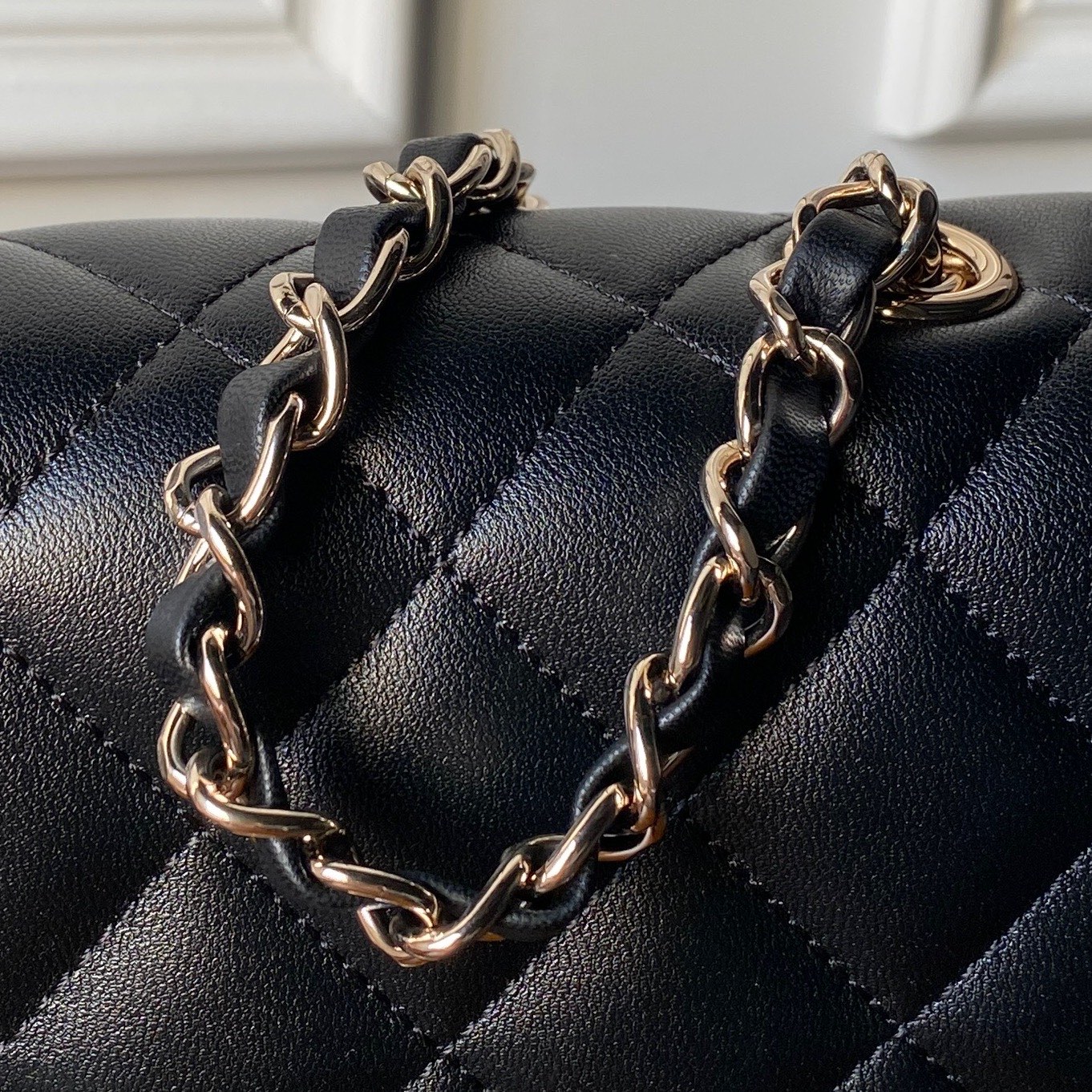 Chanel Basic Bag Sheepskin Gold M-s