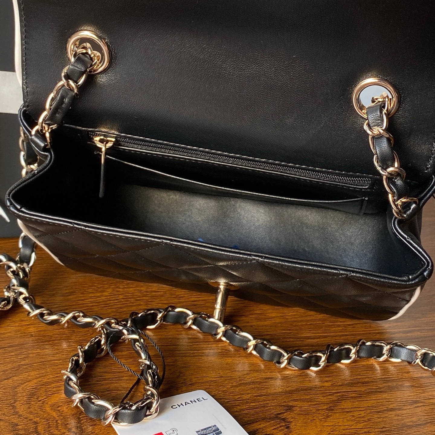 Chanel Basic Bag Sheepskin Gold M-s