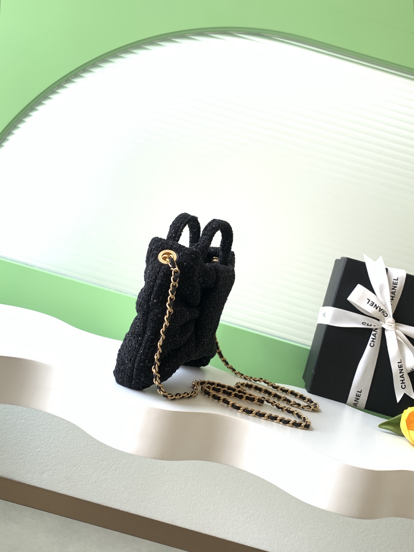 Chanel Basic Bag L-s