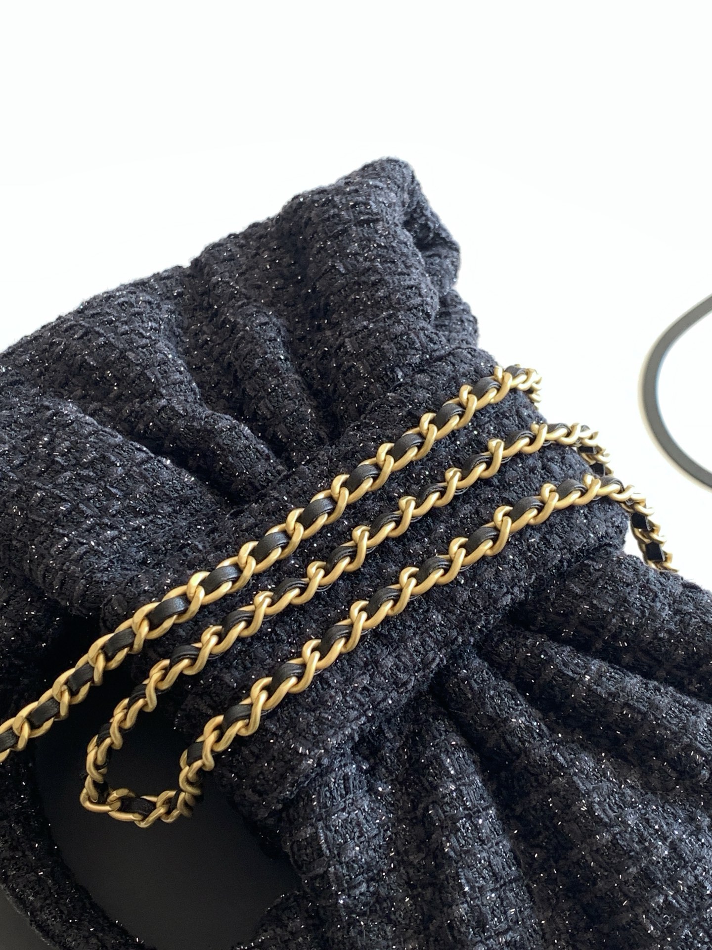 Chanel Basic Bag L-s