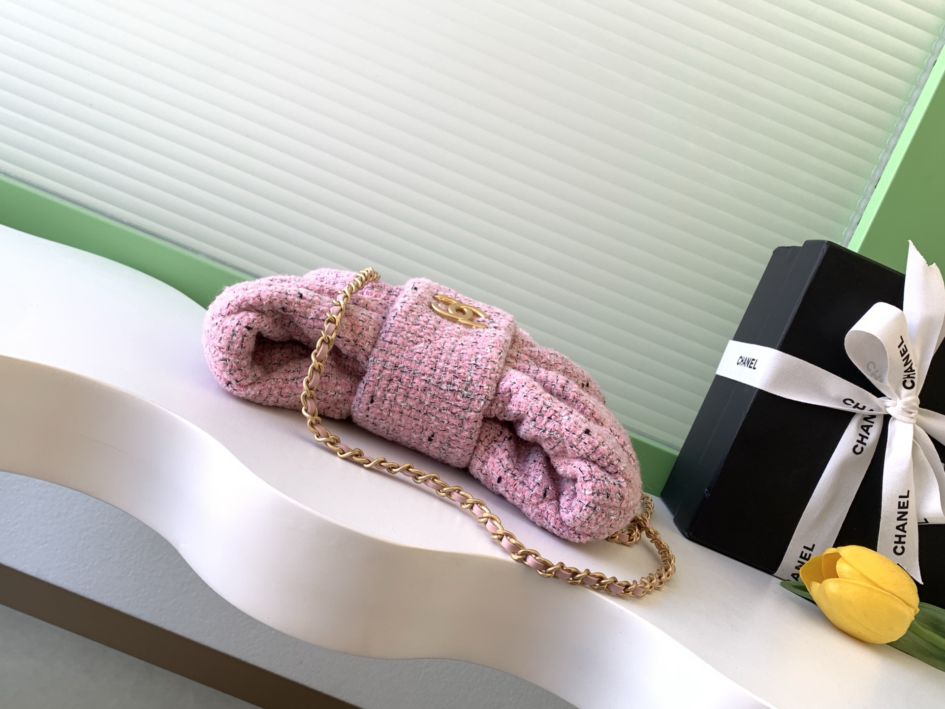 Chanel Basic Bag L-s