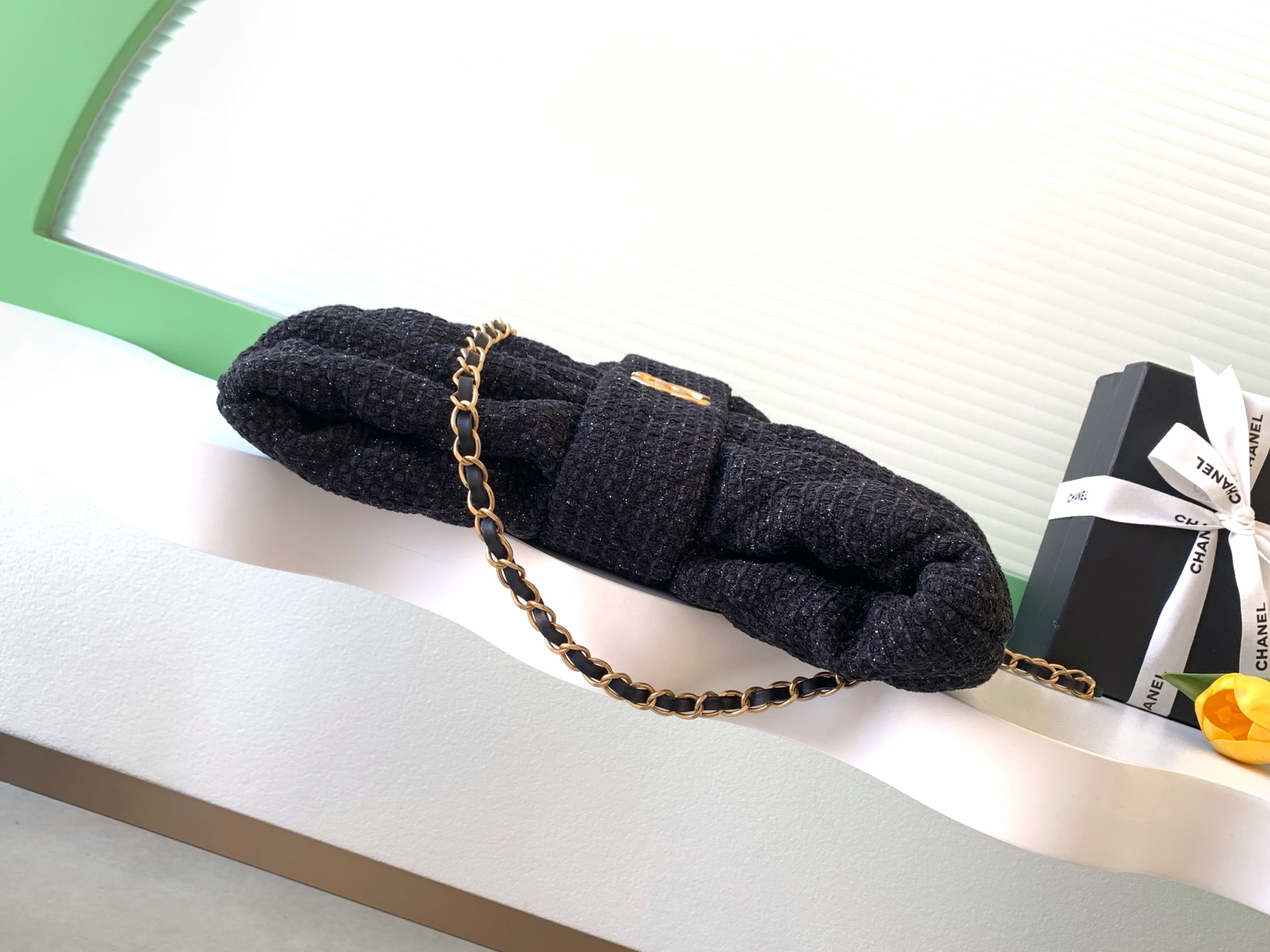 Chanel Basic Bag L-s