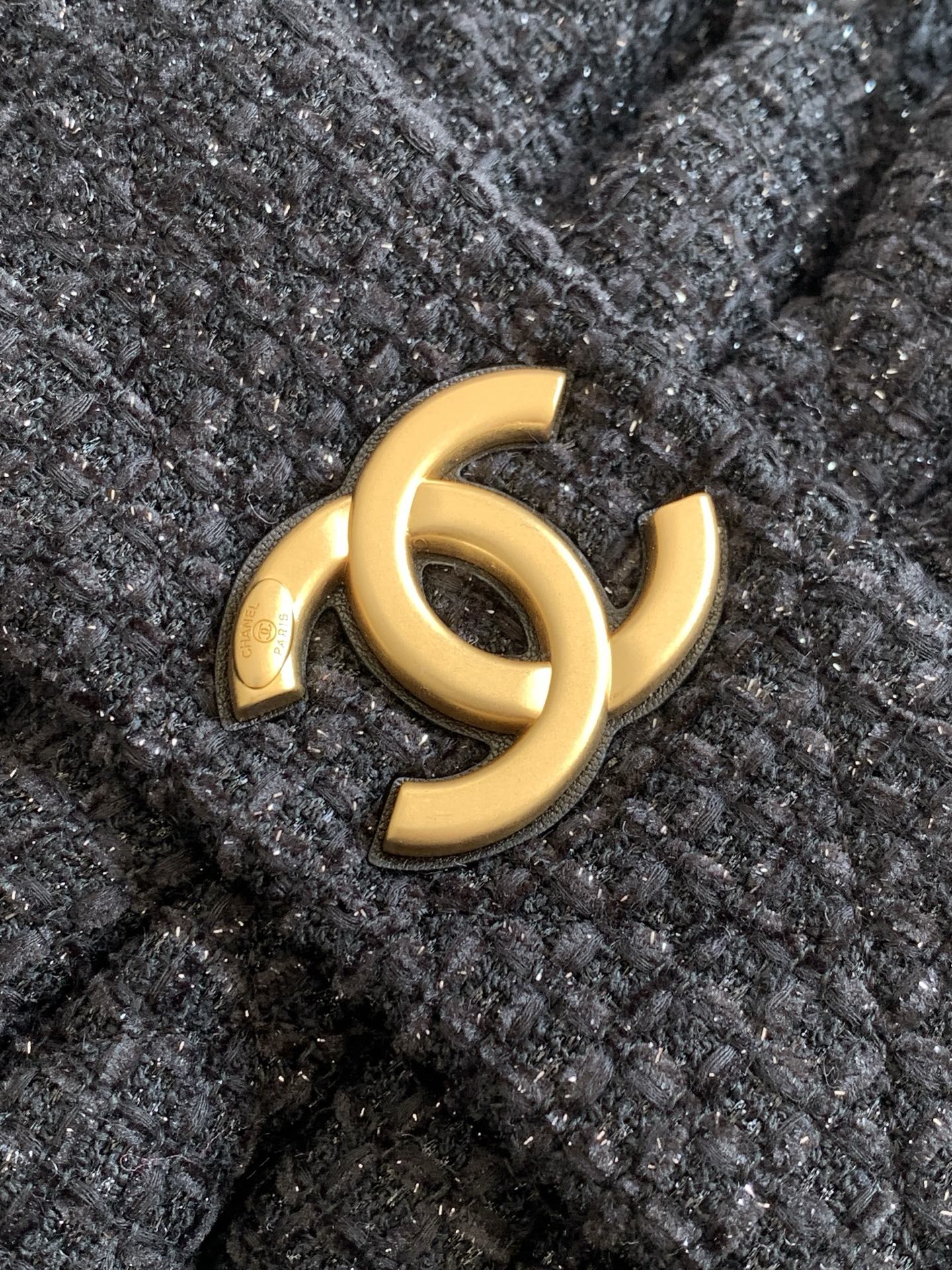 Chanel Basic Bag L-s