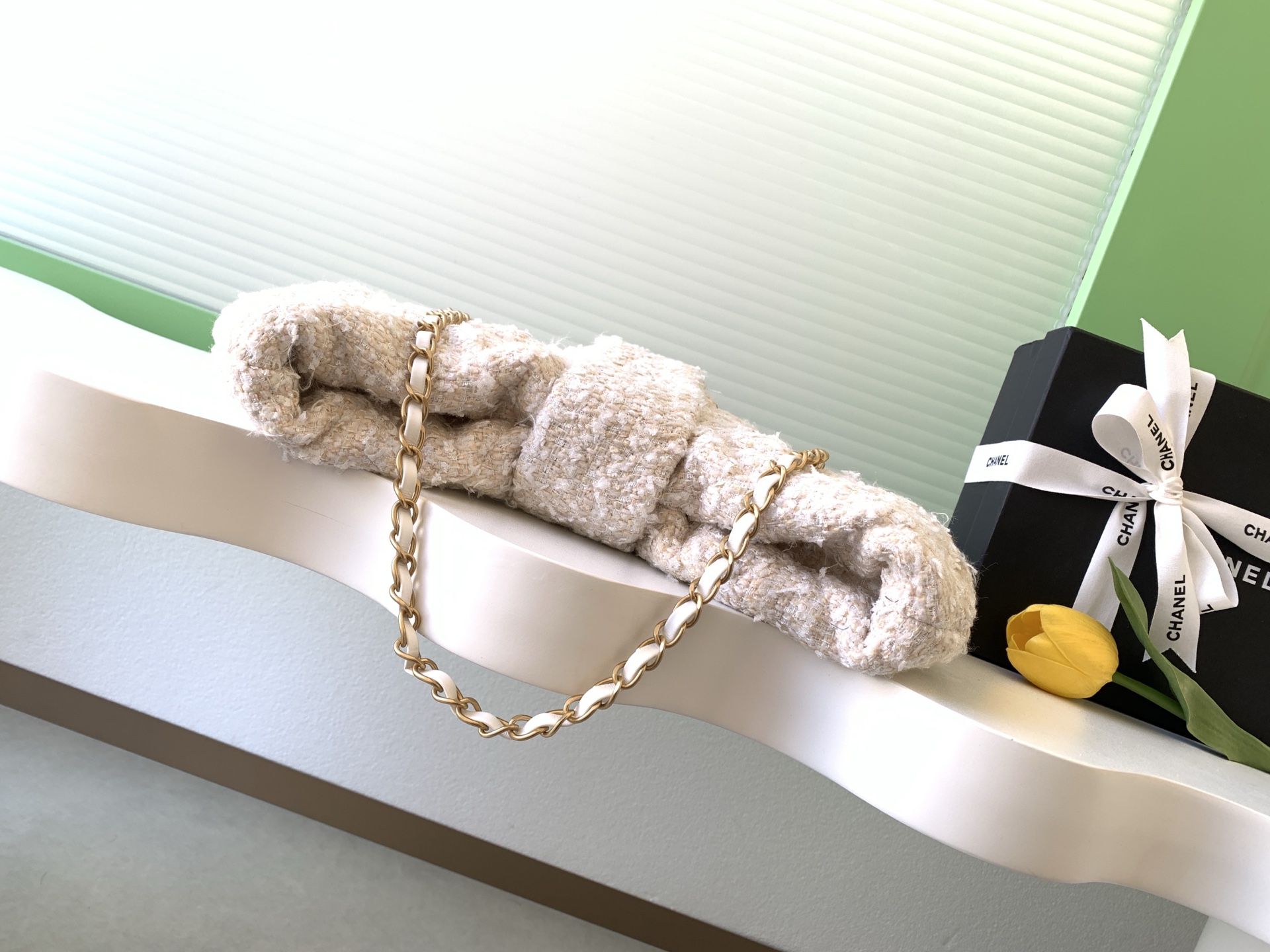 Chanel Basic Bag L-s