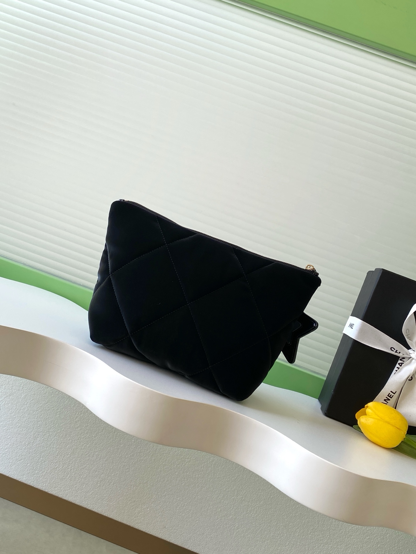 Chanel Clutch Bag L-s