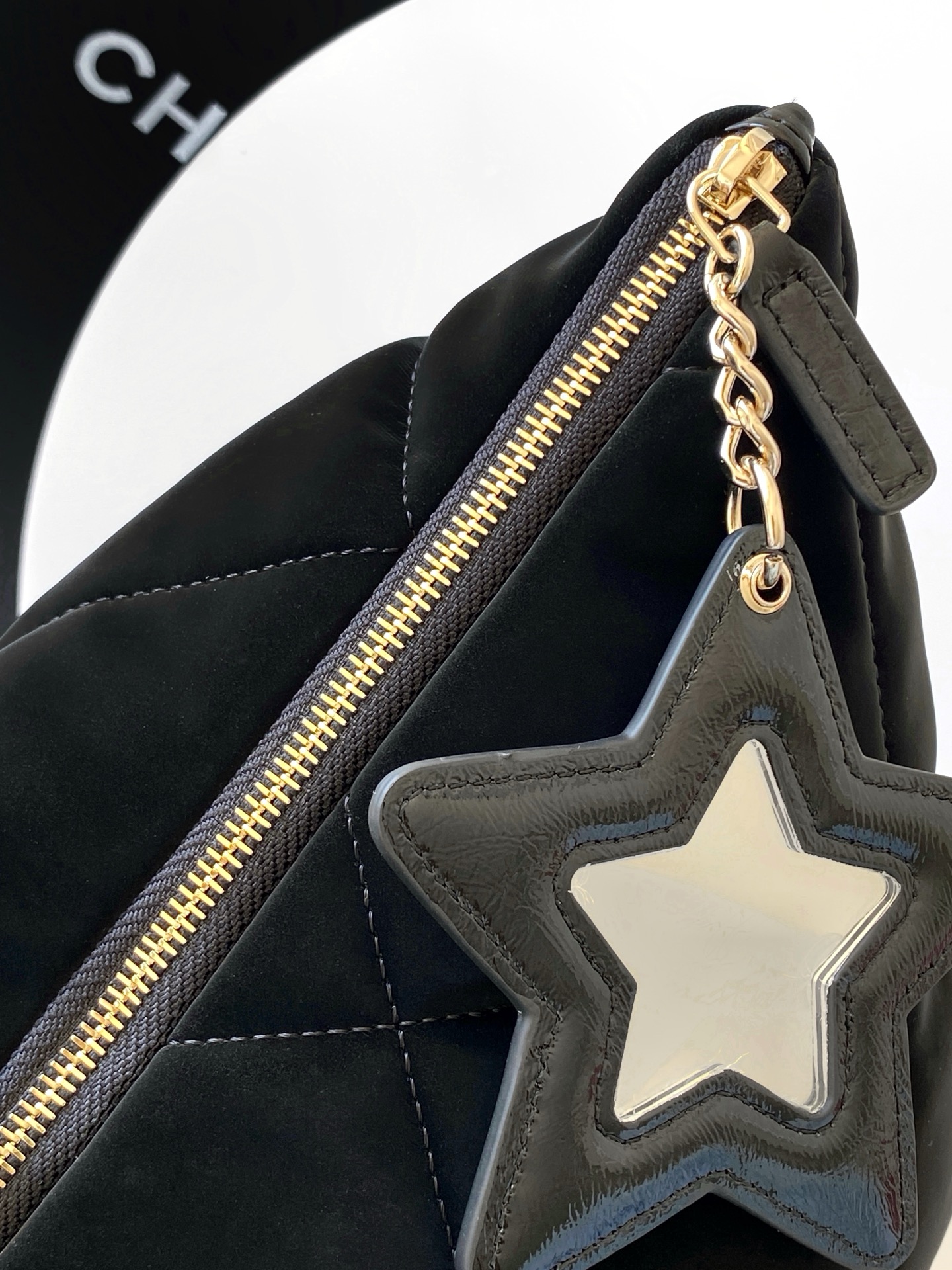 Chanel Clutch Bag L-s