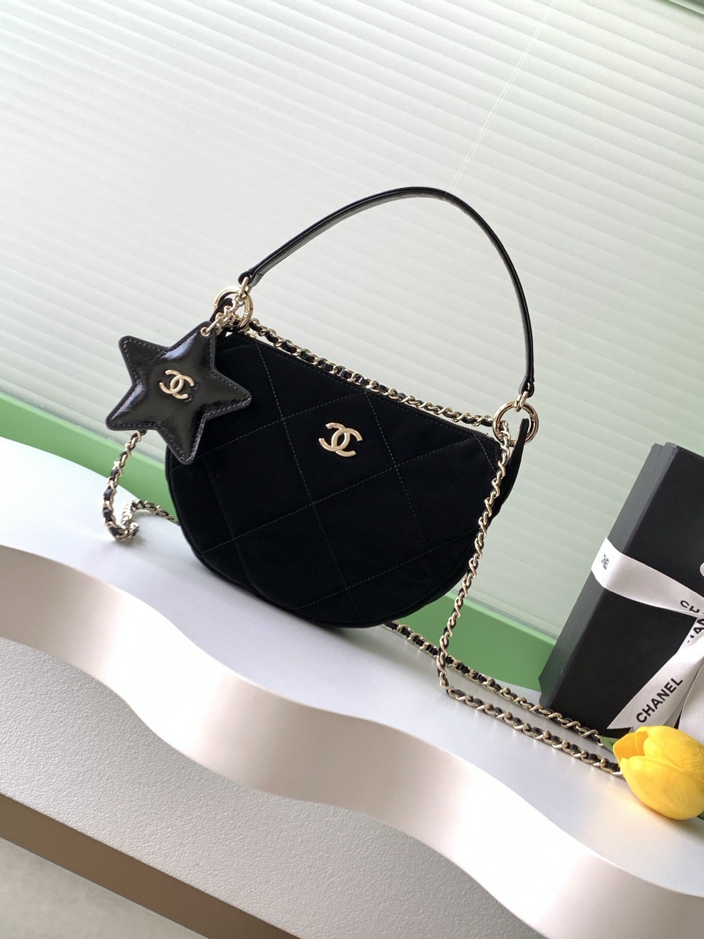 Chanel Basic Bag Black L