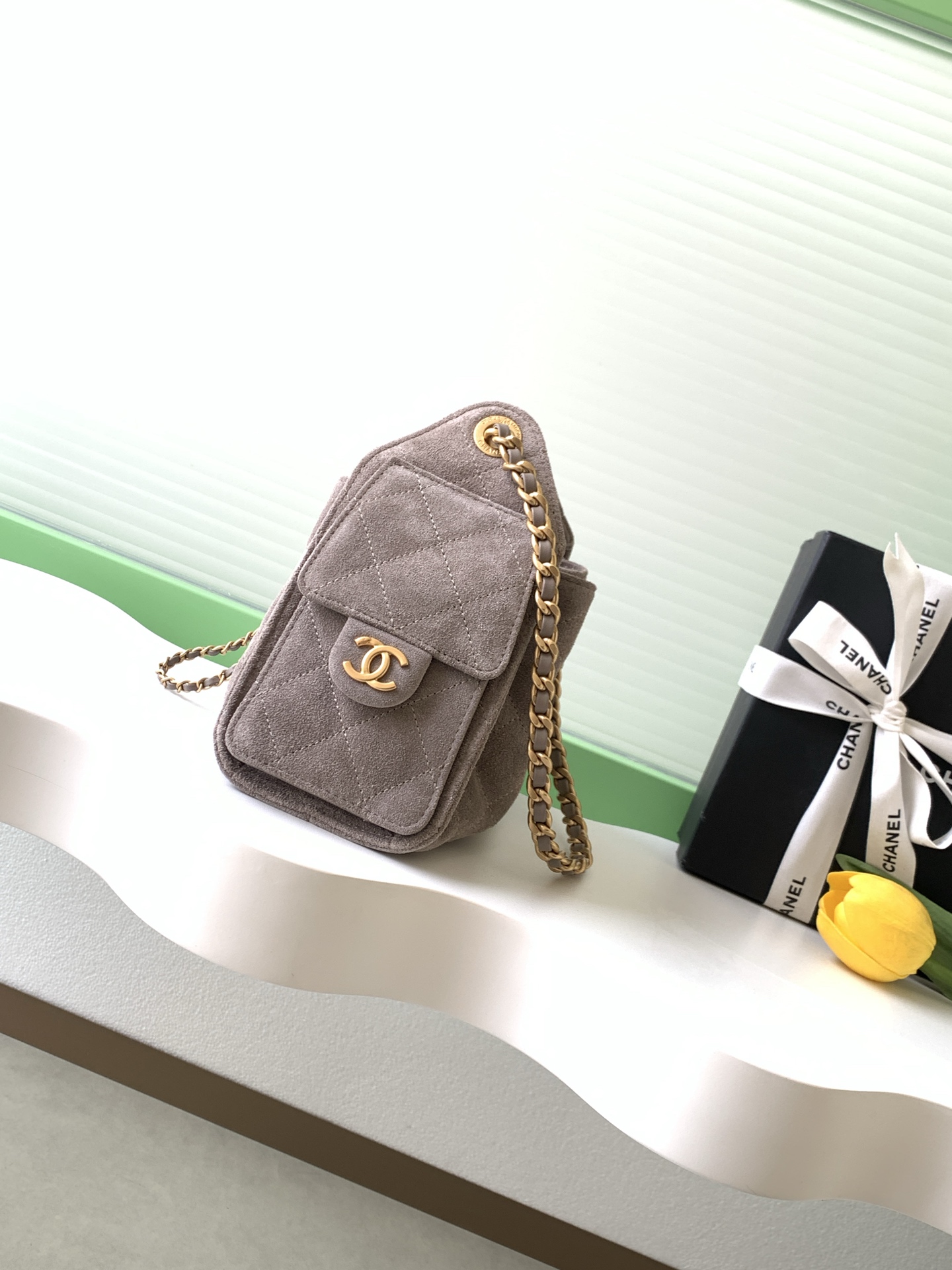 Chanel Bucket Bag L-s