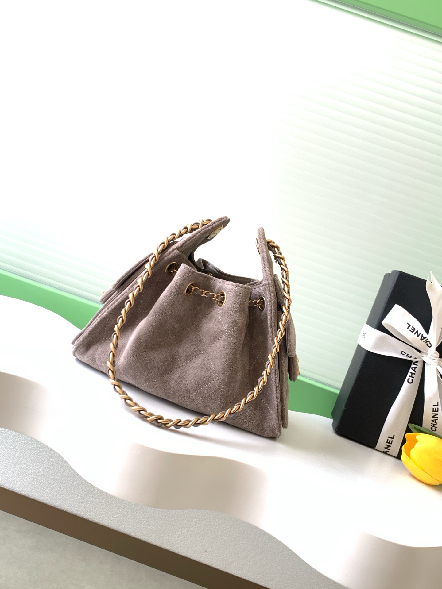 Chanel Bucket Bag L-s