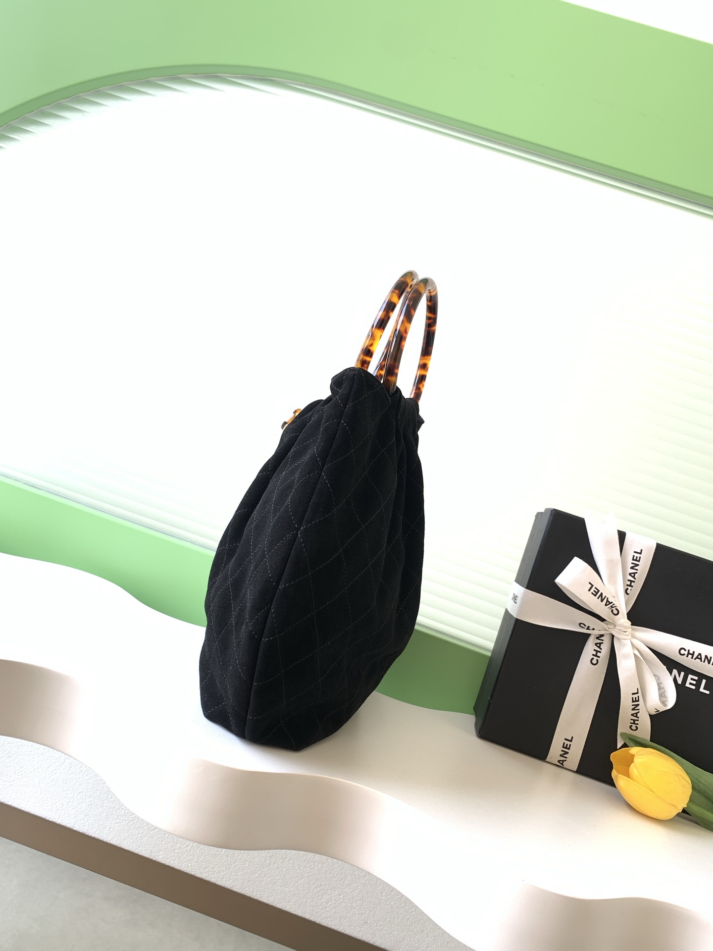 Chanel Basic Bag L-s