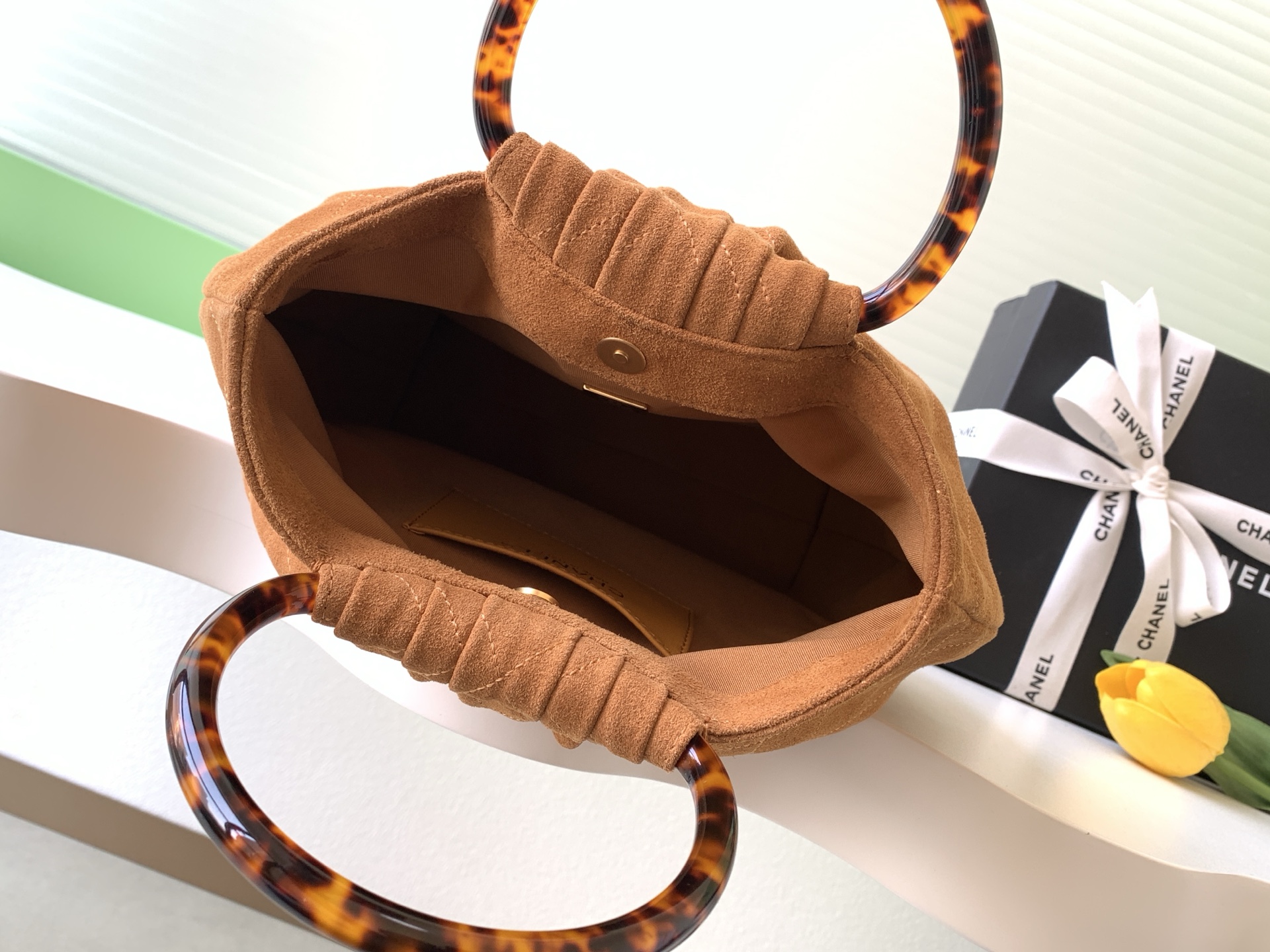 Chanel Basic Bag L-s