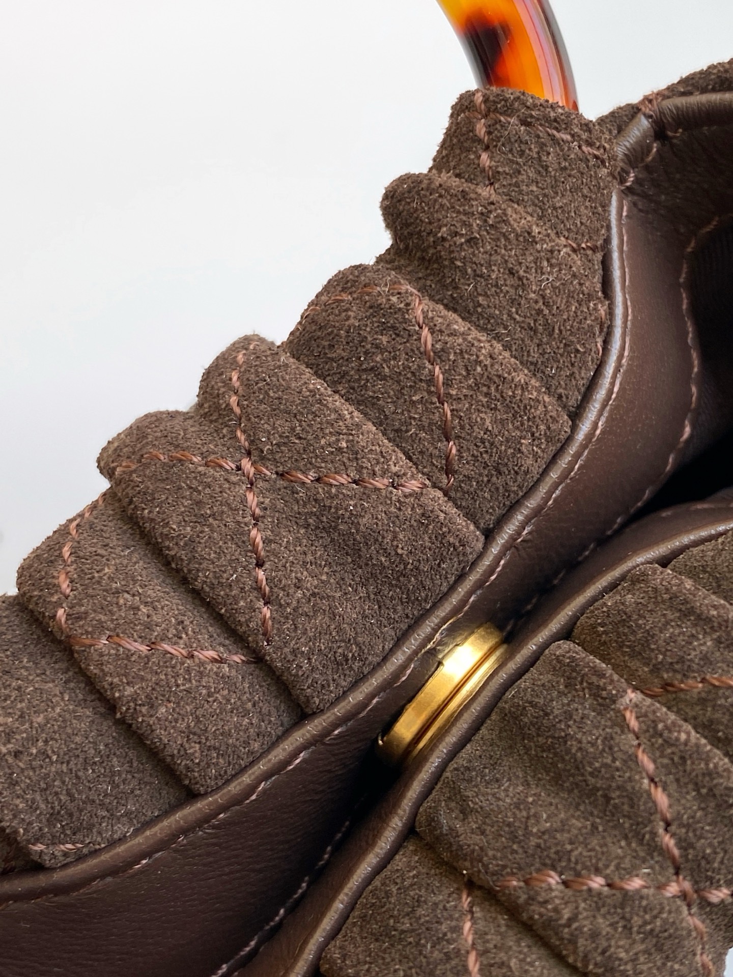 Chanel Basic Bag L-s