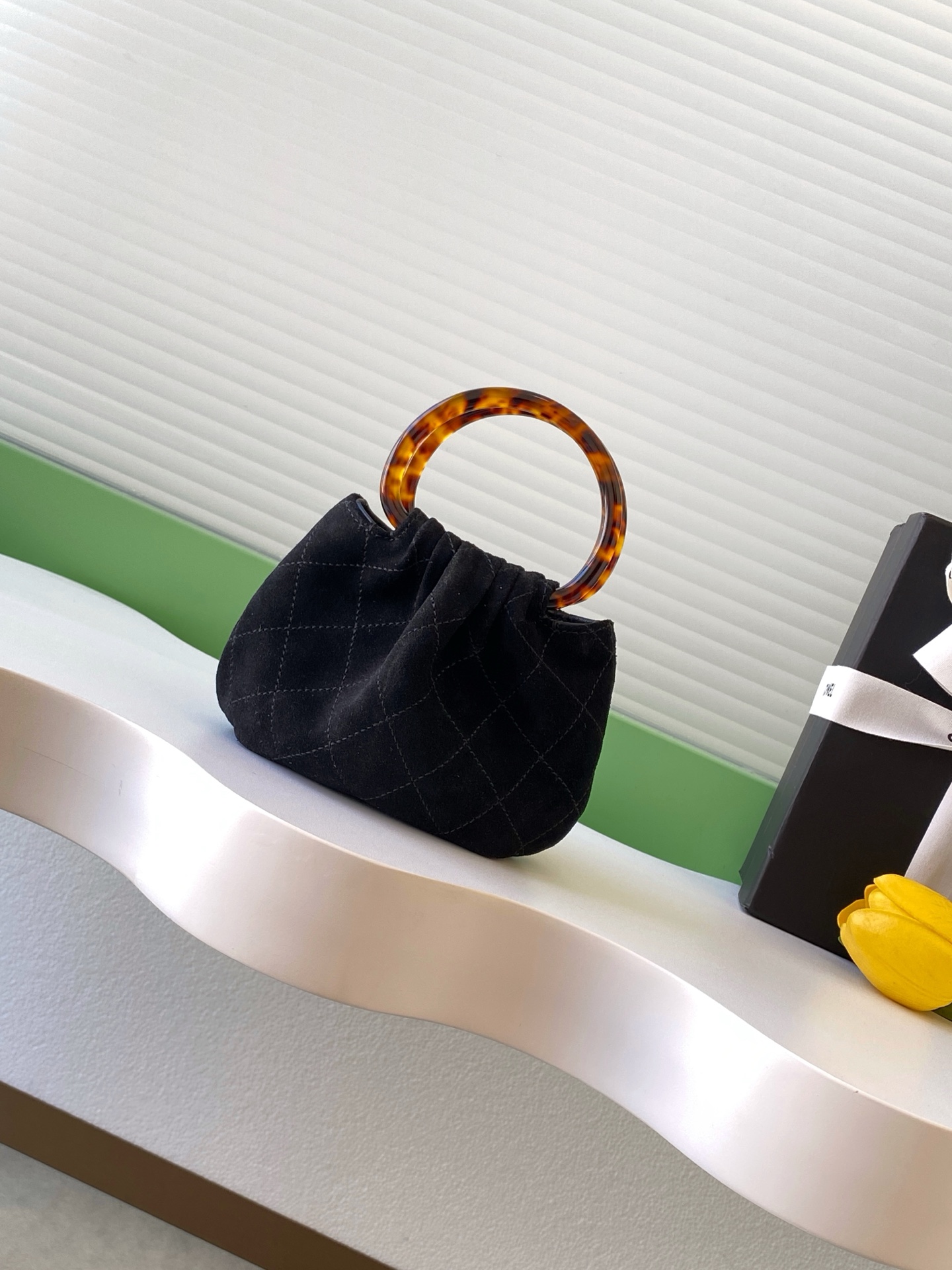 Chanel Basic Bag L-s