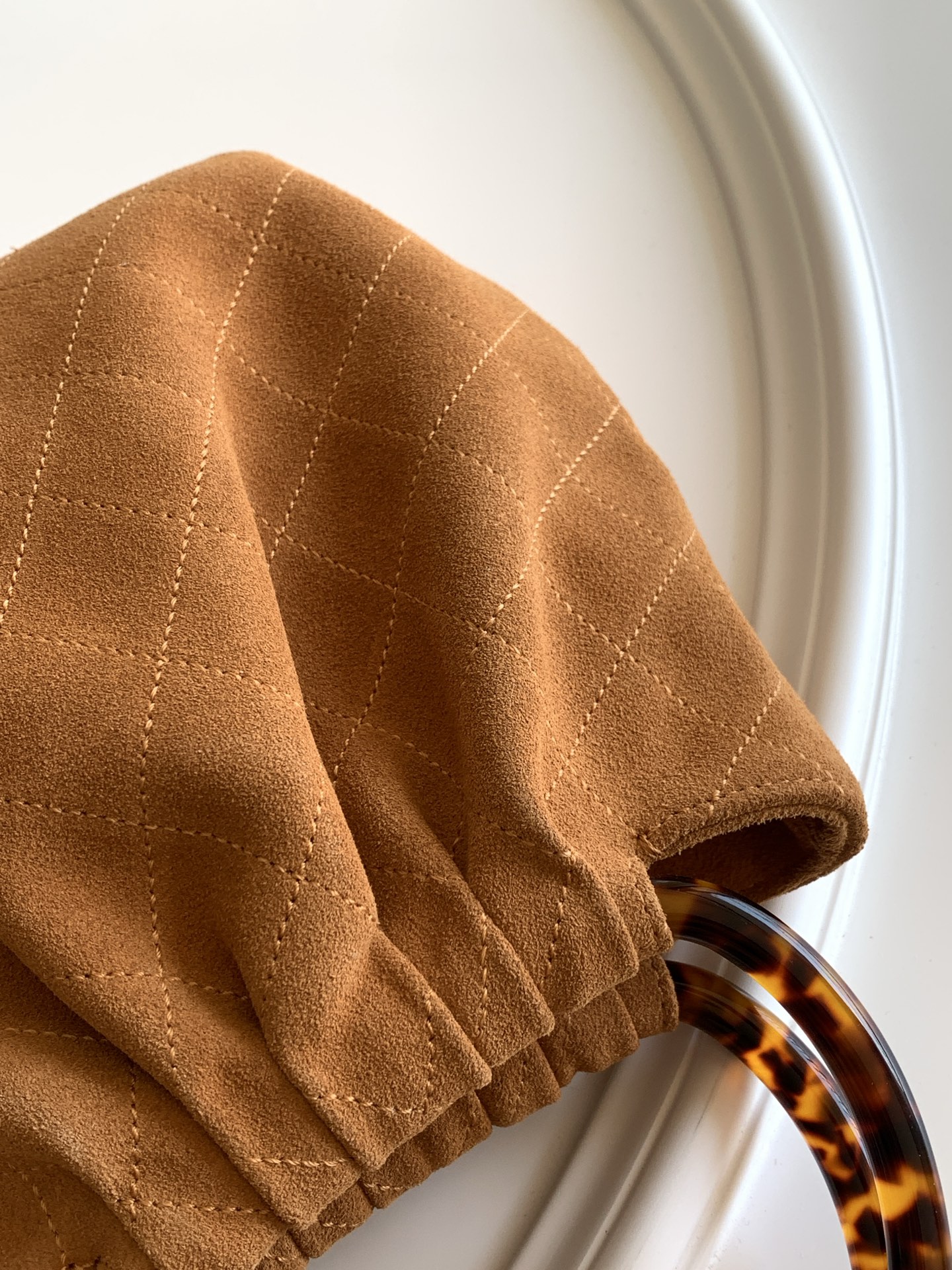 Chanel Basic Bag L-s