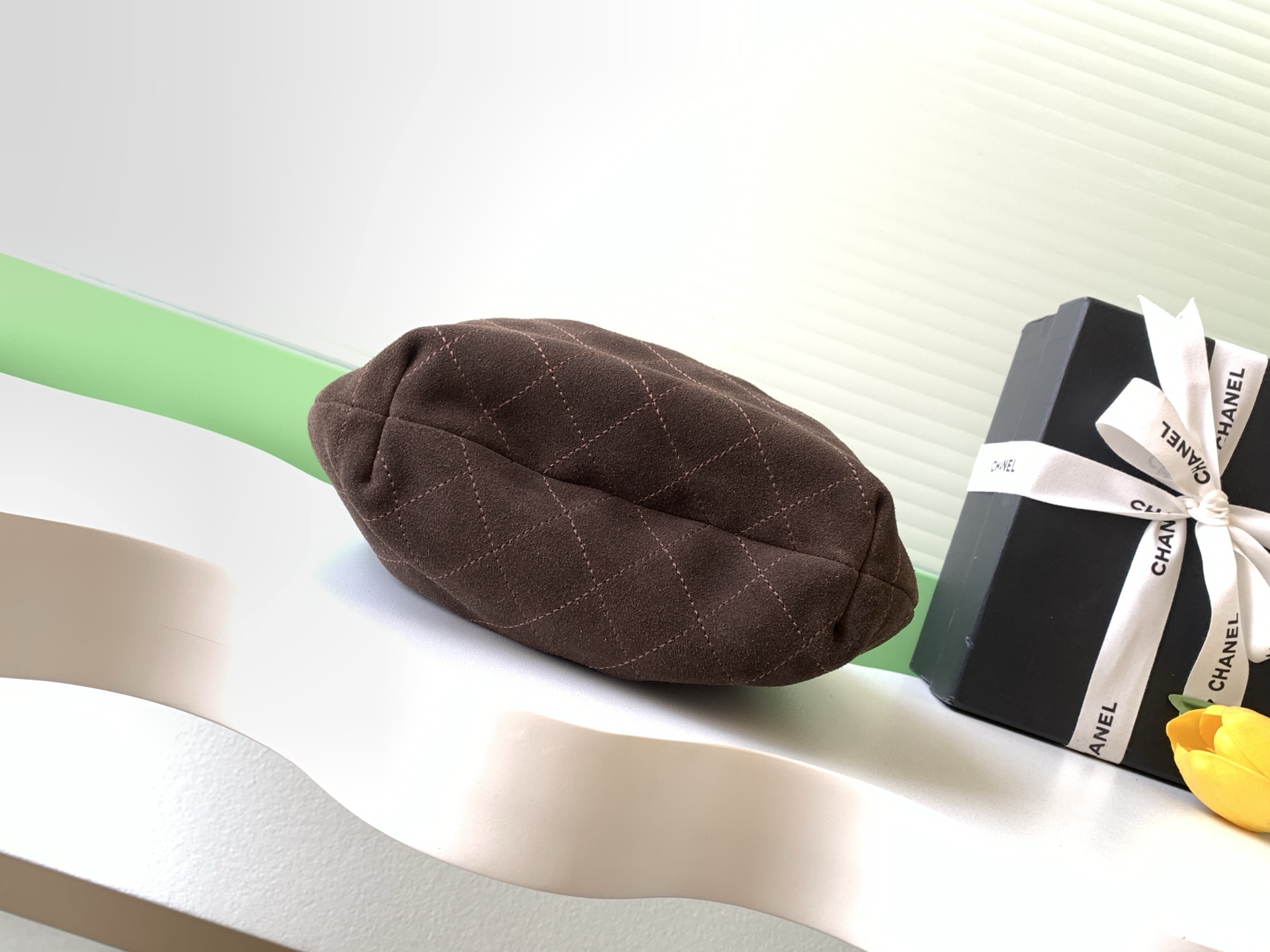 Chanel Basic Bag L-s