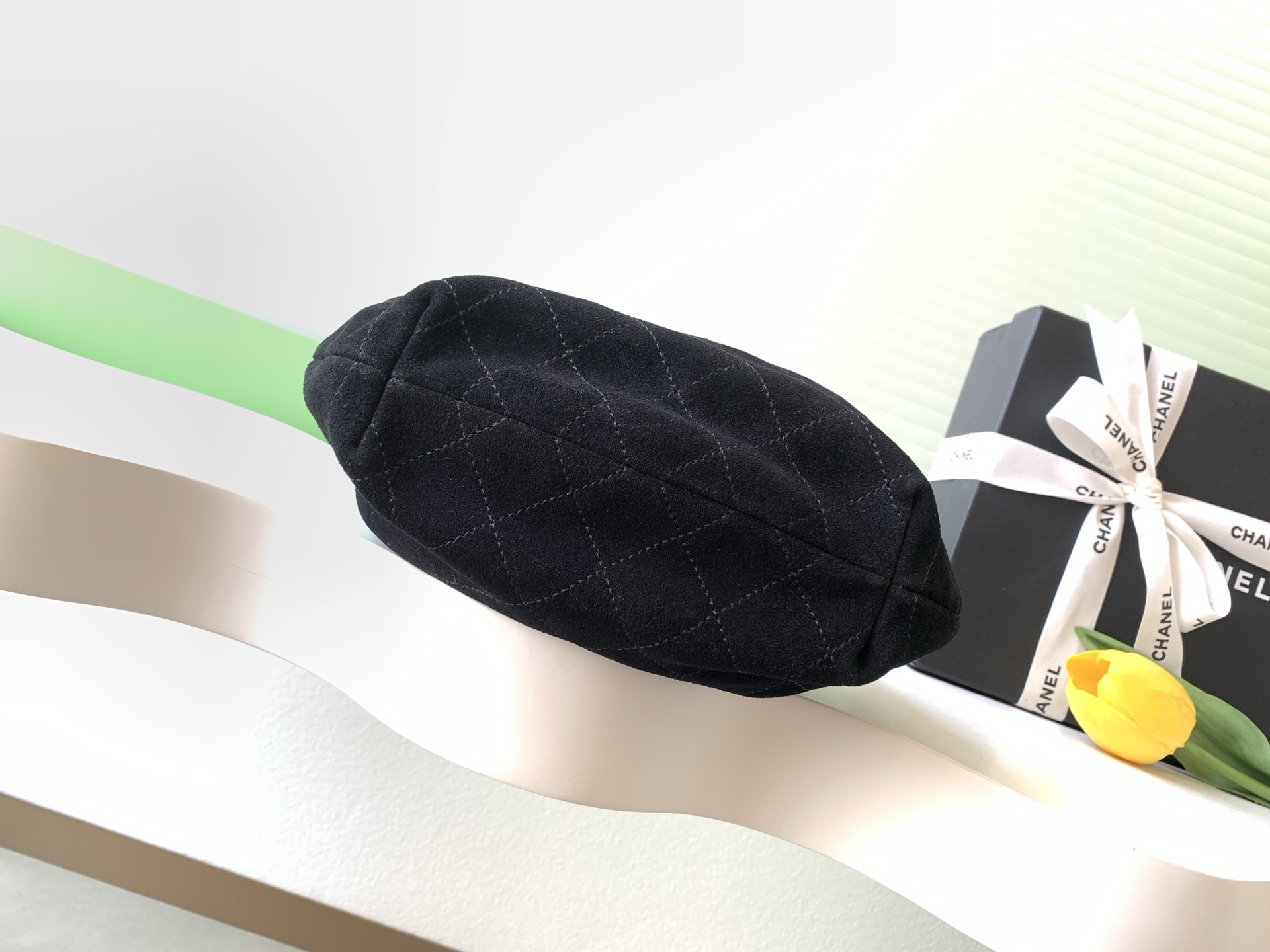 Chanel Basic Bag L-s