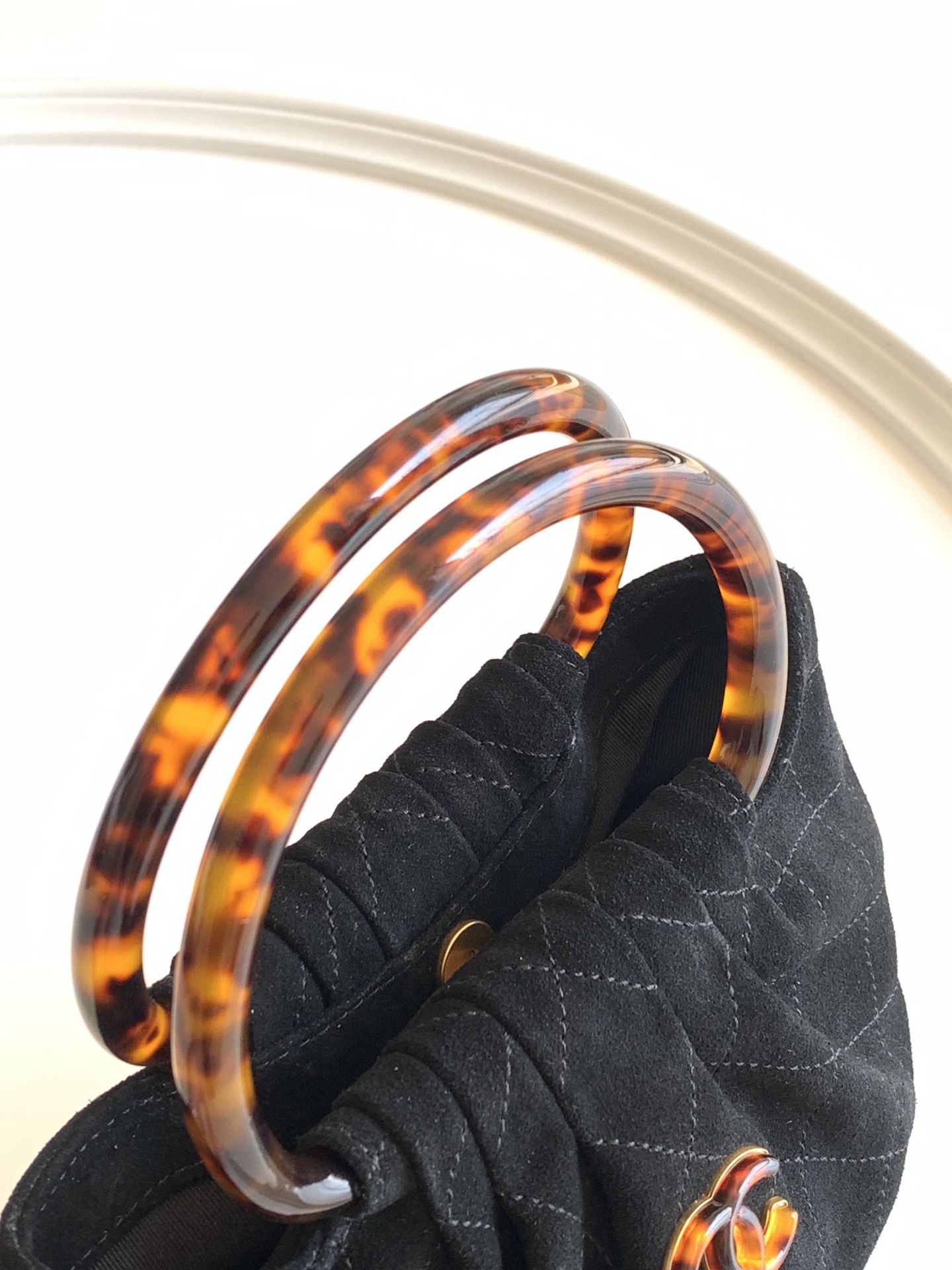 Chanel Basic Bag L-s