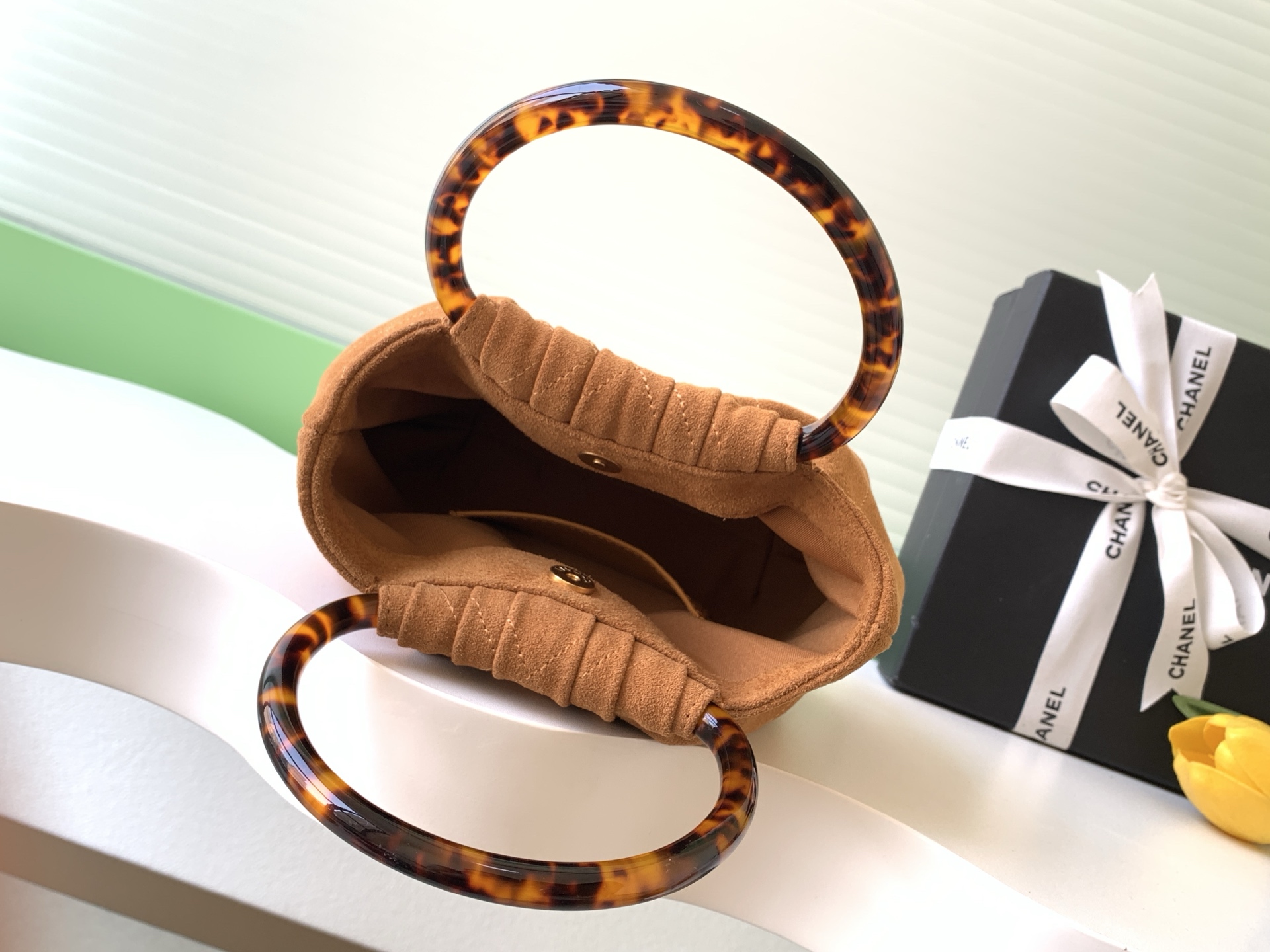 Chanel Basic Bag L-s