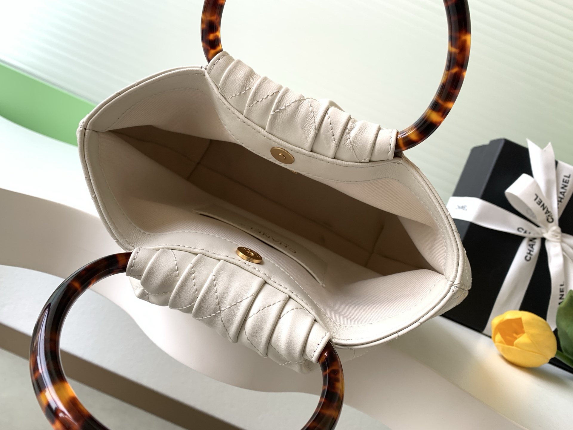 Chanel Basic Bag Sheepskin L-s