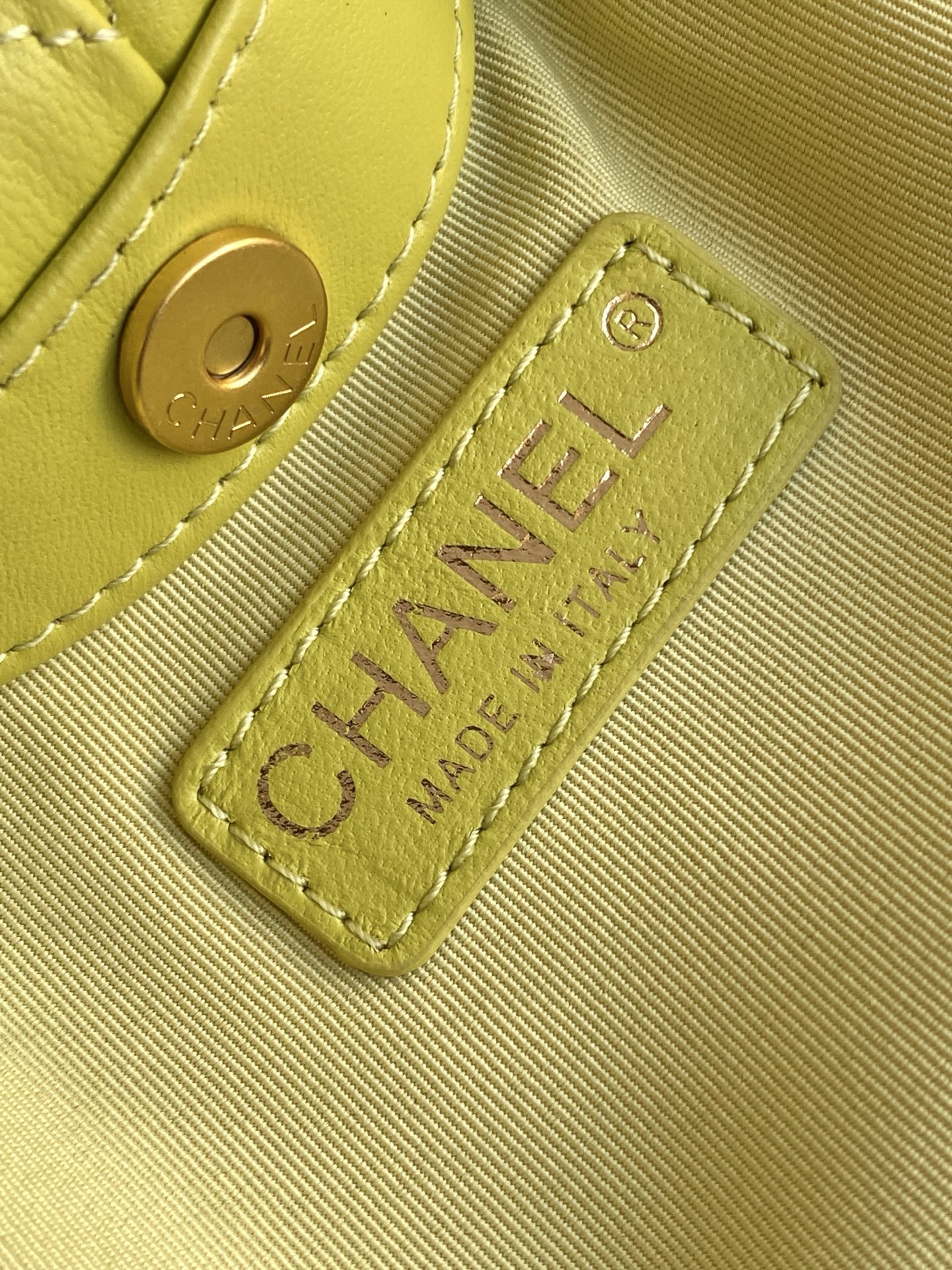 Chanel Basic Bag Sheepskin L-s