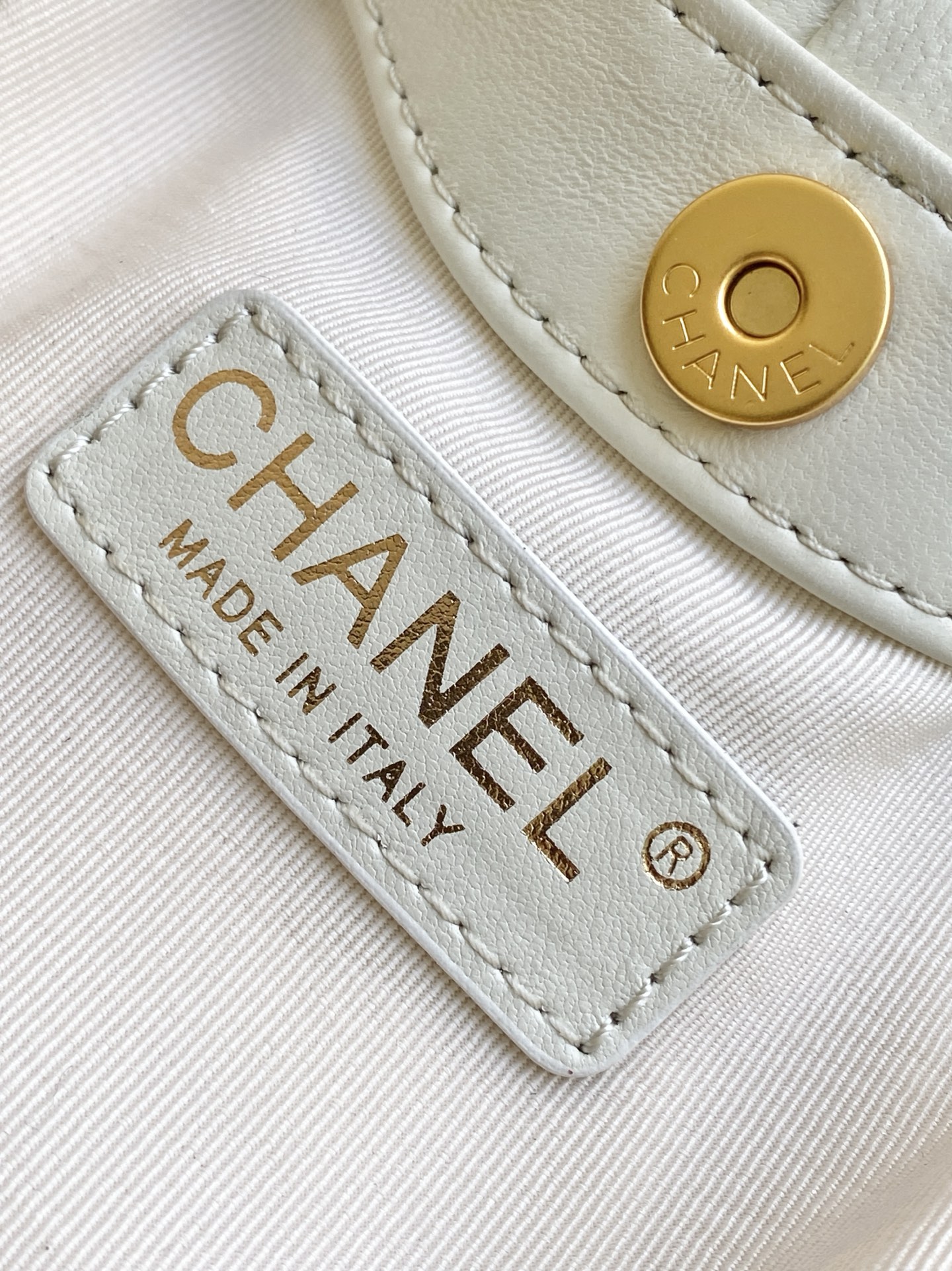 Chanel Basic Bag Sheepskin L-s
