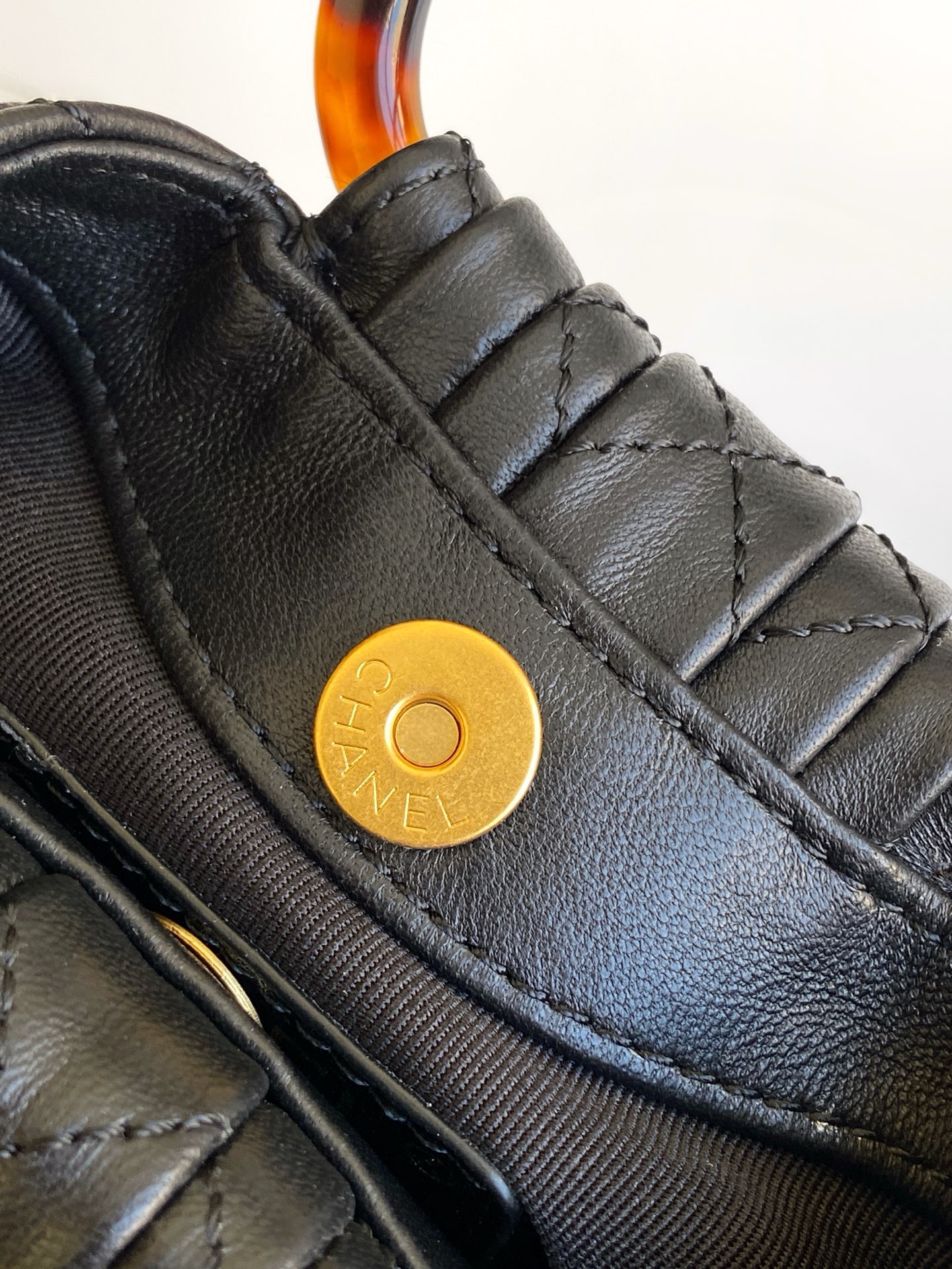 Chanel Basic Bag Sheepskin L-s