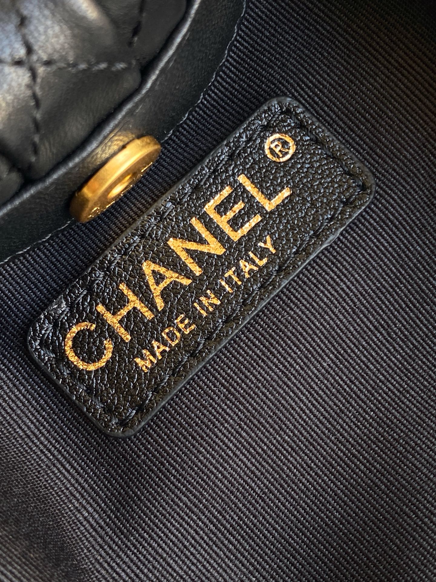 Chanel Basic Bag Sheepskin L-s