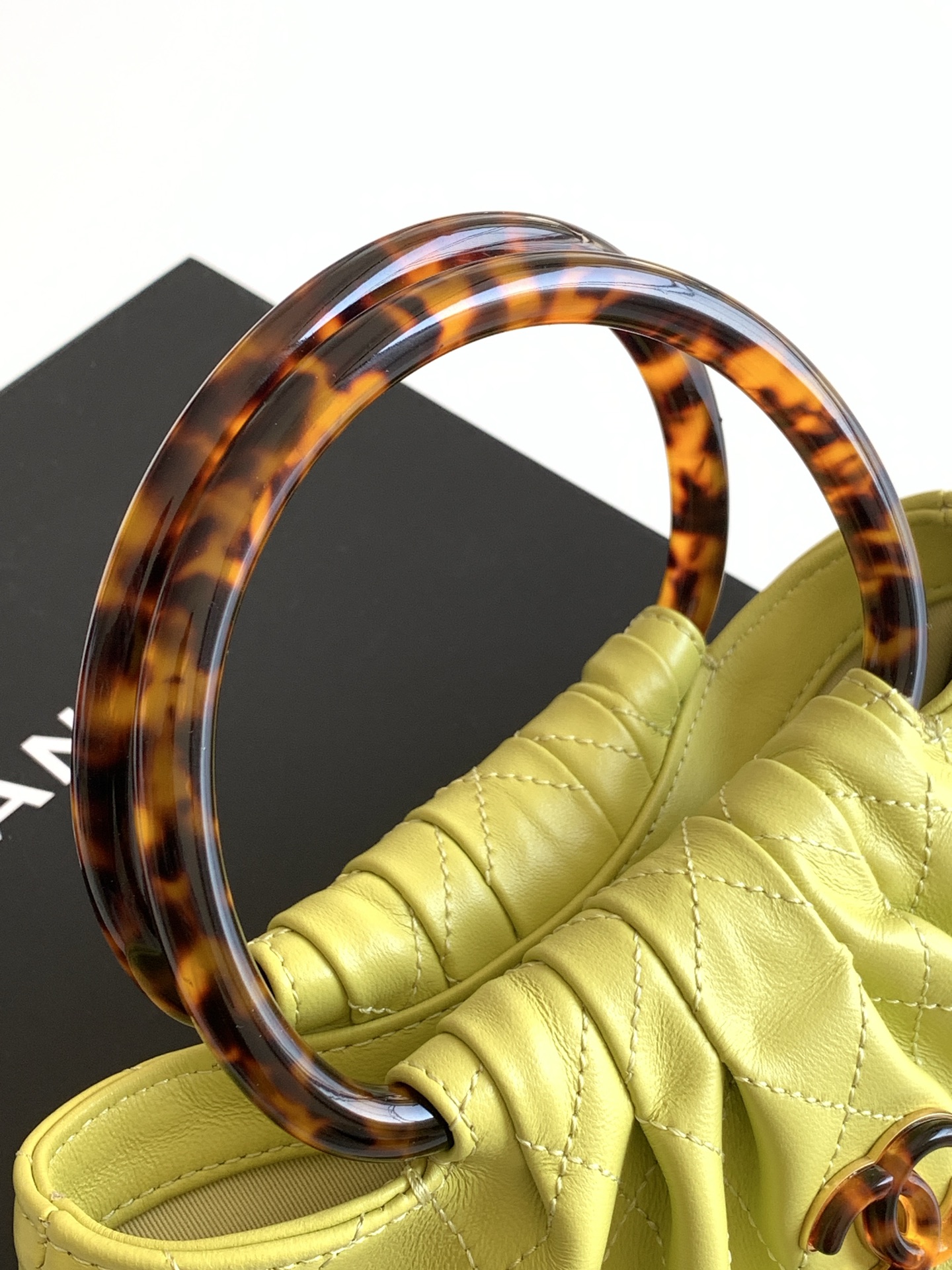 Chanel Basic Bag Sheepskin L-s