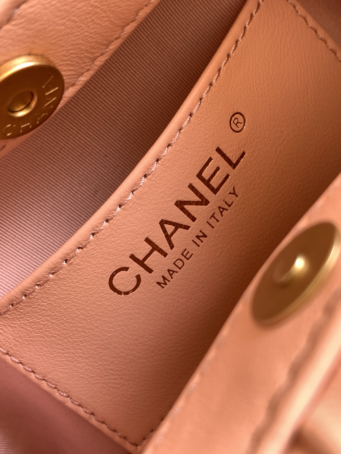 Chanel Basic Bag Sheepskin L-s