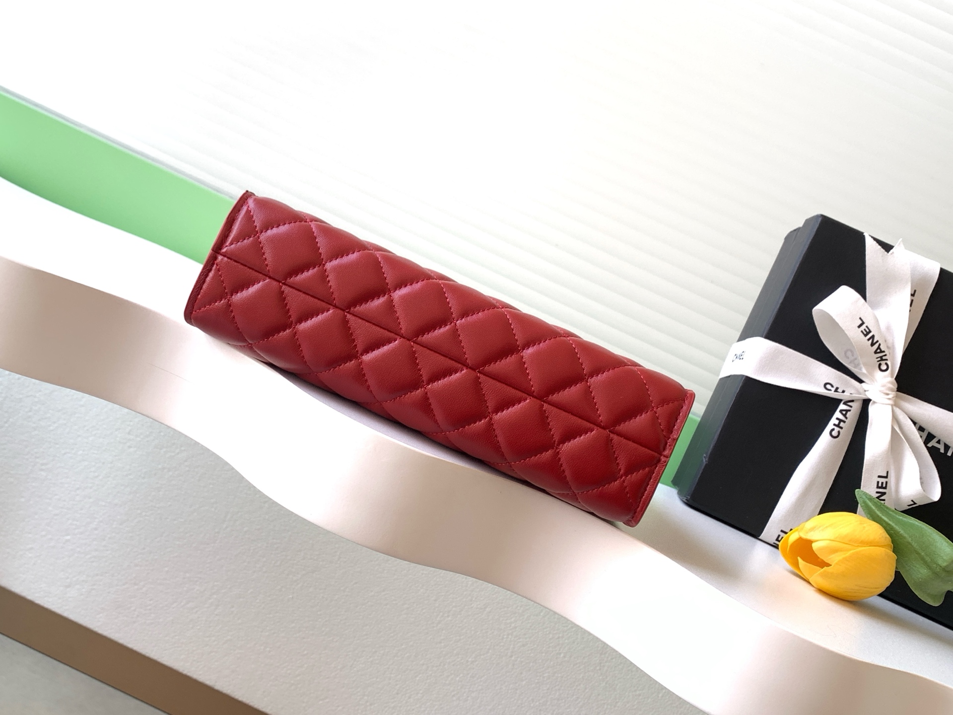 Chanel Basic Bag Sheepskin Gold L-s