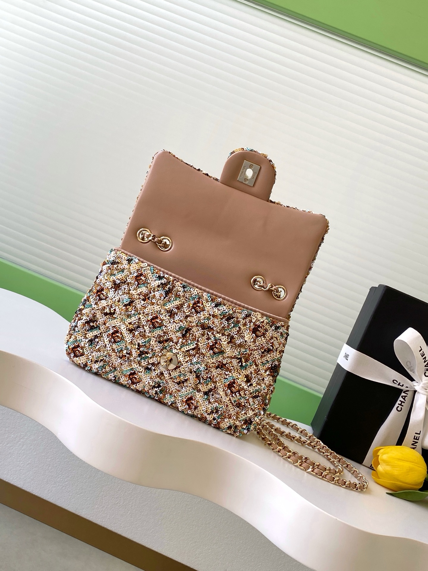 Chanel Clutch Bag L-s