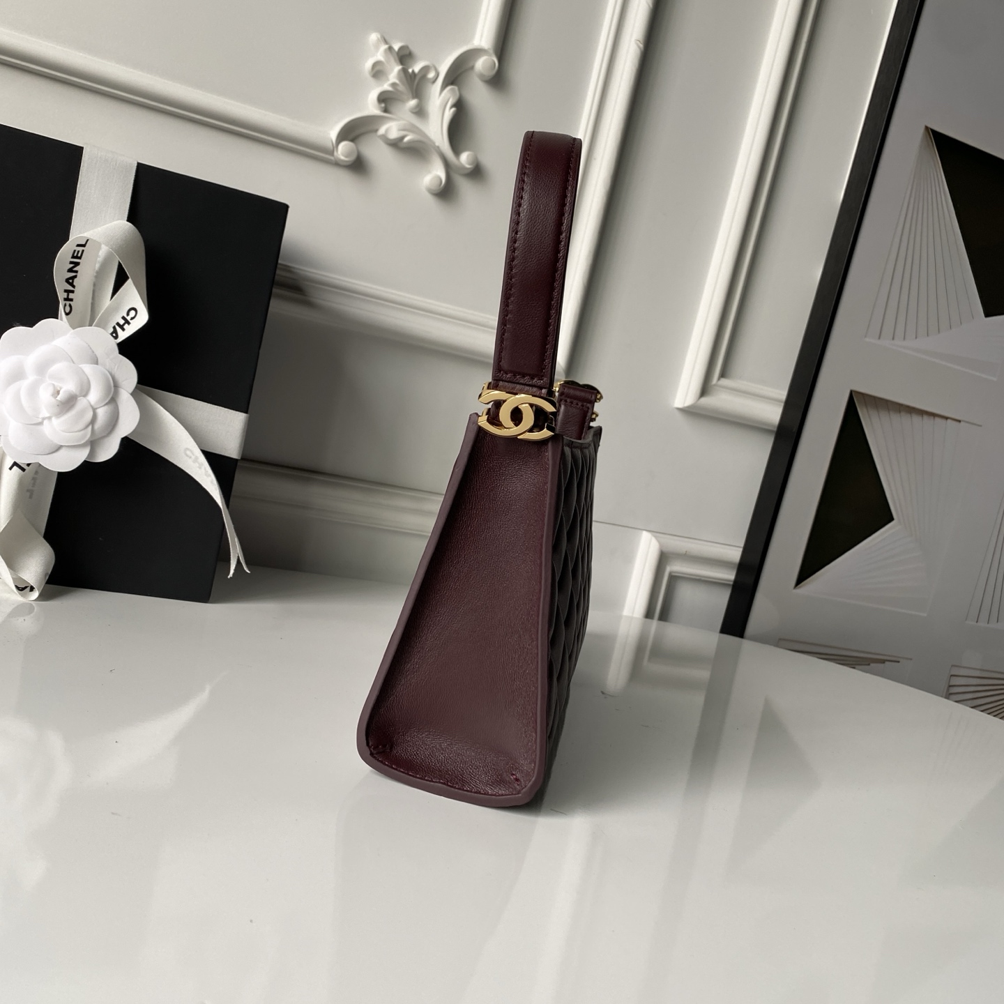 Chanel Basic Bag Sheepskin Red 22cm-l-s