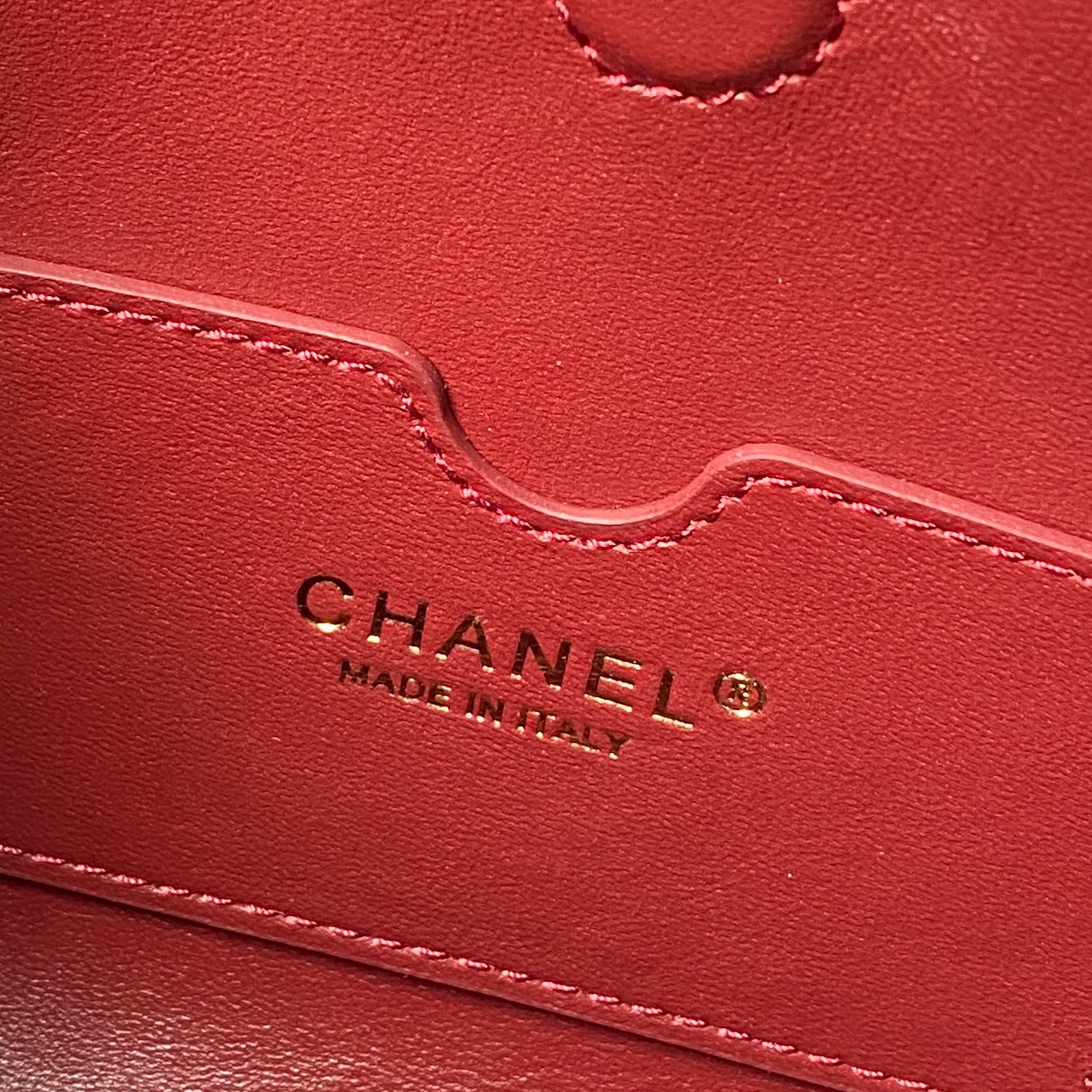 Chanel Basic Bag Sheepskin Red 22cm-l-s