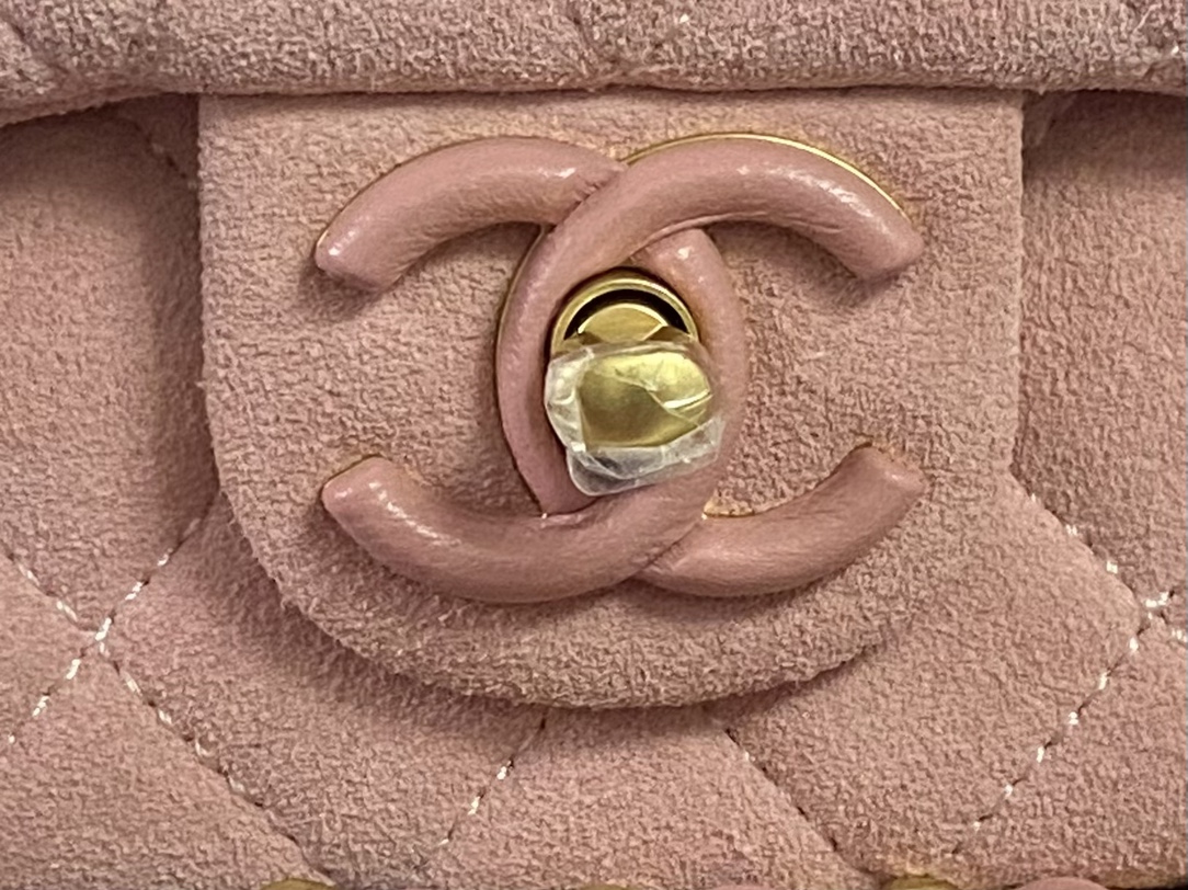 Chanel Basic Bag L-s