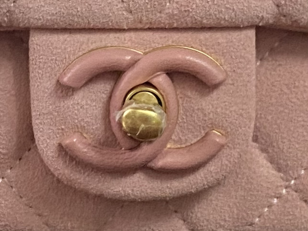 Chanel Basic Bag L-s