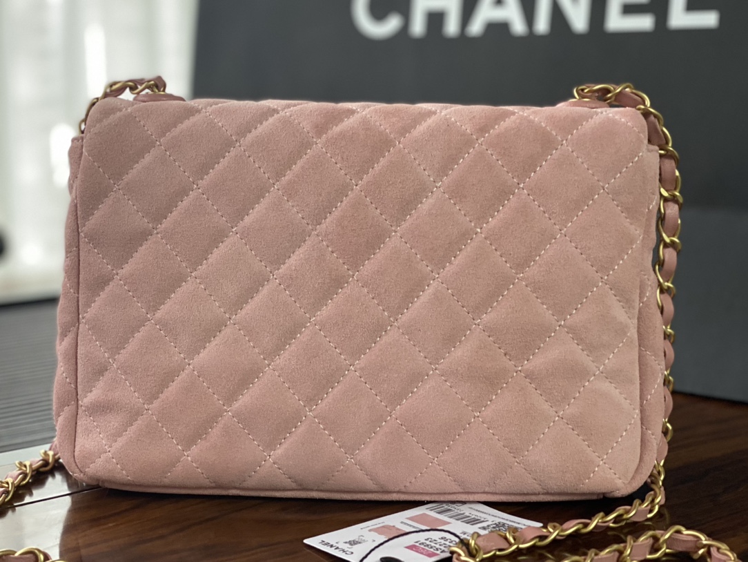 Chanel Basic Bag L-s