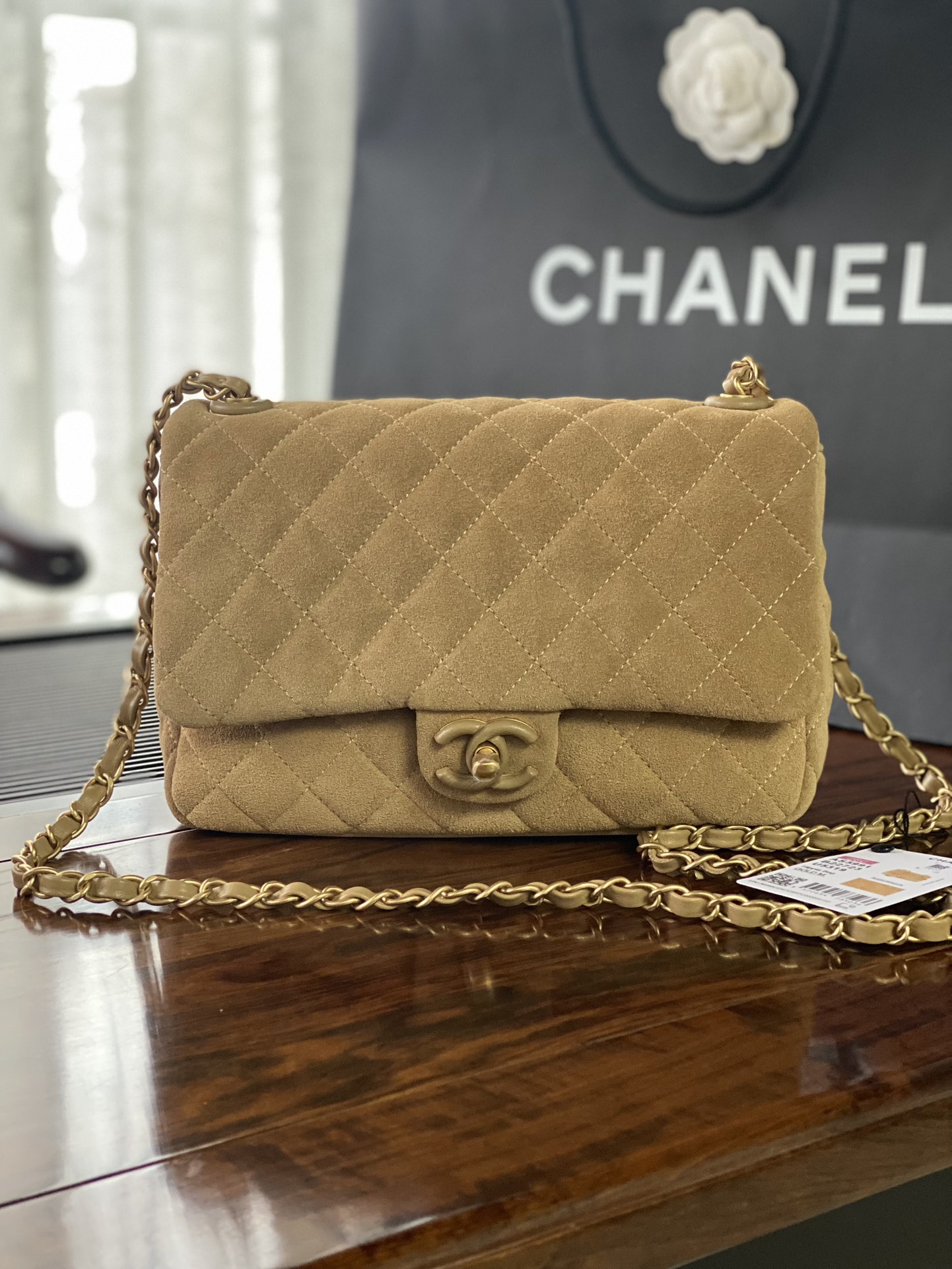 Chanel Basic Bag L-s