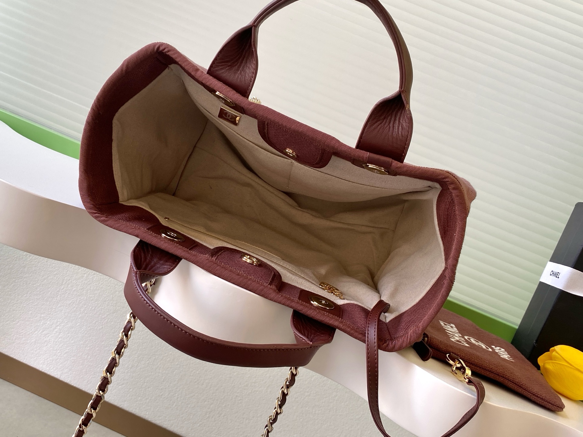 Chanel Tote Bag Cow Leather 33cm-l-s