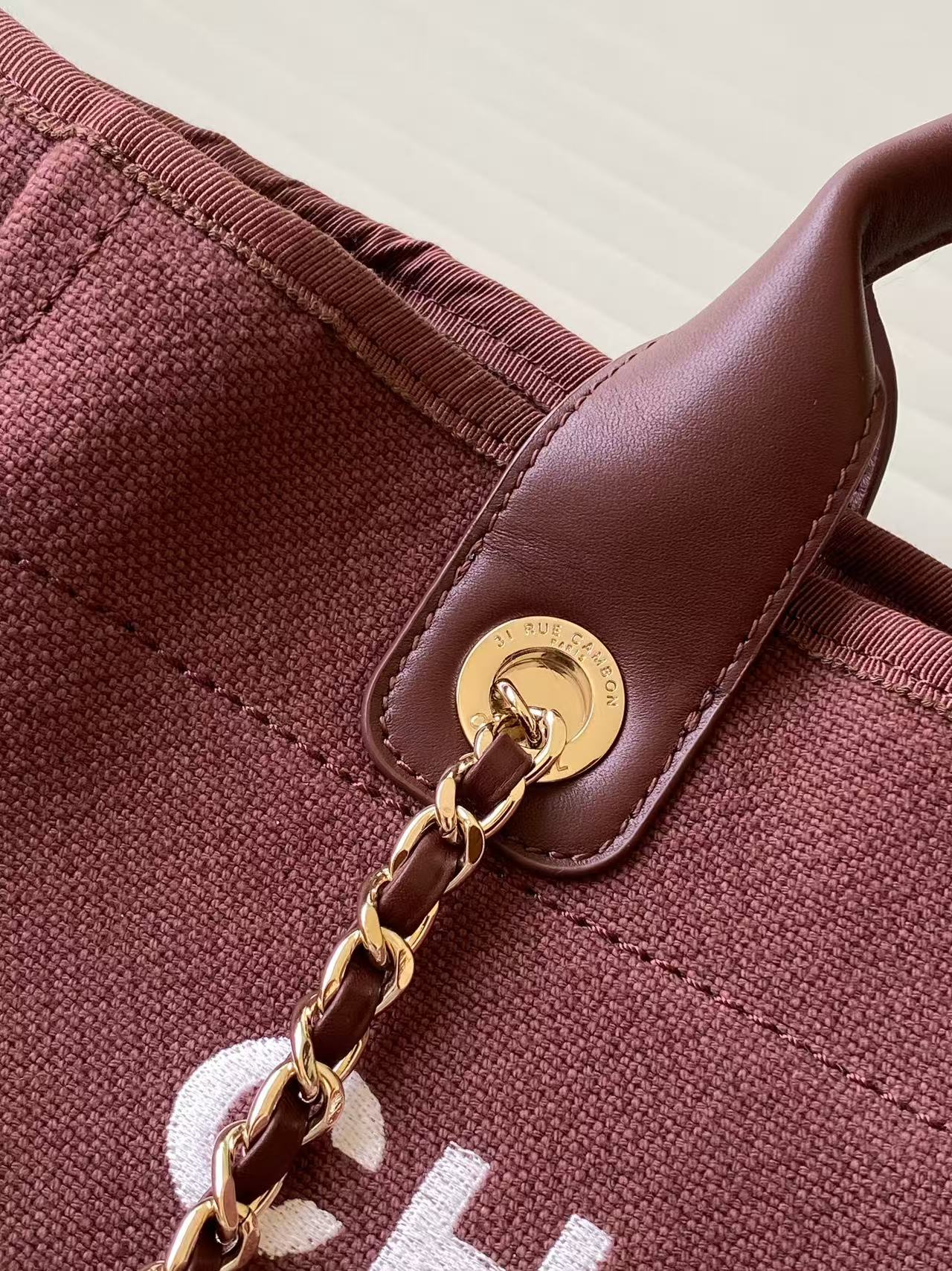 Chanel Tote Bag Cow Leather 33cm-l-s