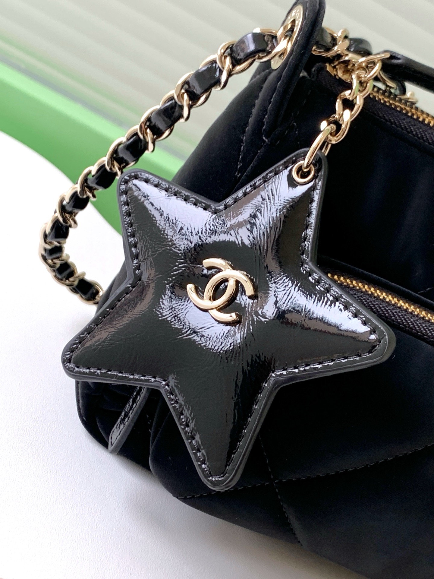 Chanel Basic Bag Black L-s