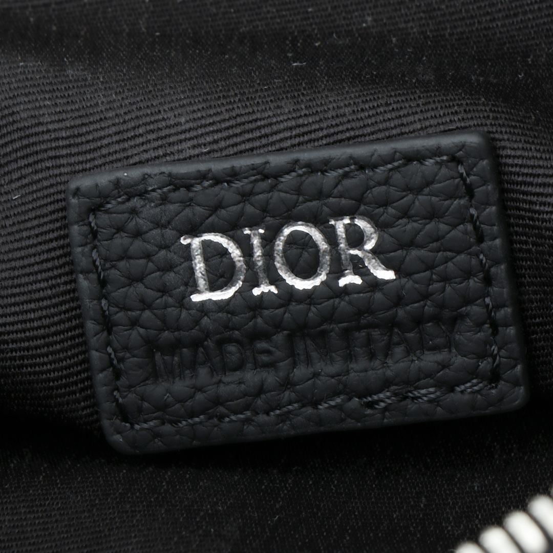 Dior Male Basic Bag Cow Leather Black L-s