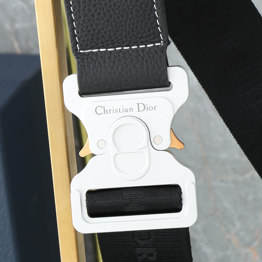 Dior Male Crossbody Bag Cow Leather Black L-s