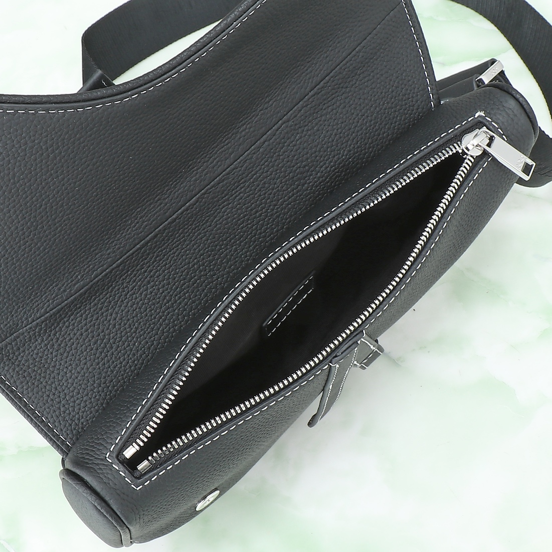 Dior Male Crossbody Bag Cow Leather Black L-s