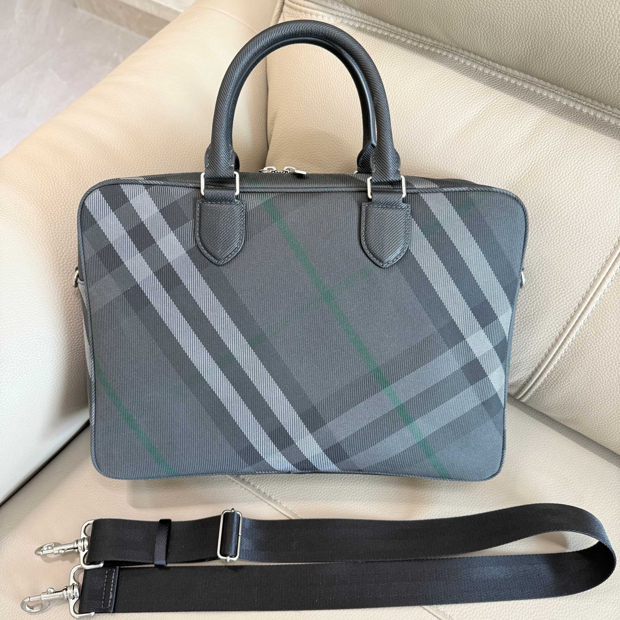 Briefcase Nylon 27cm