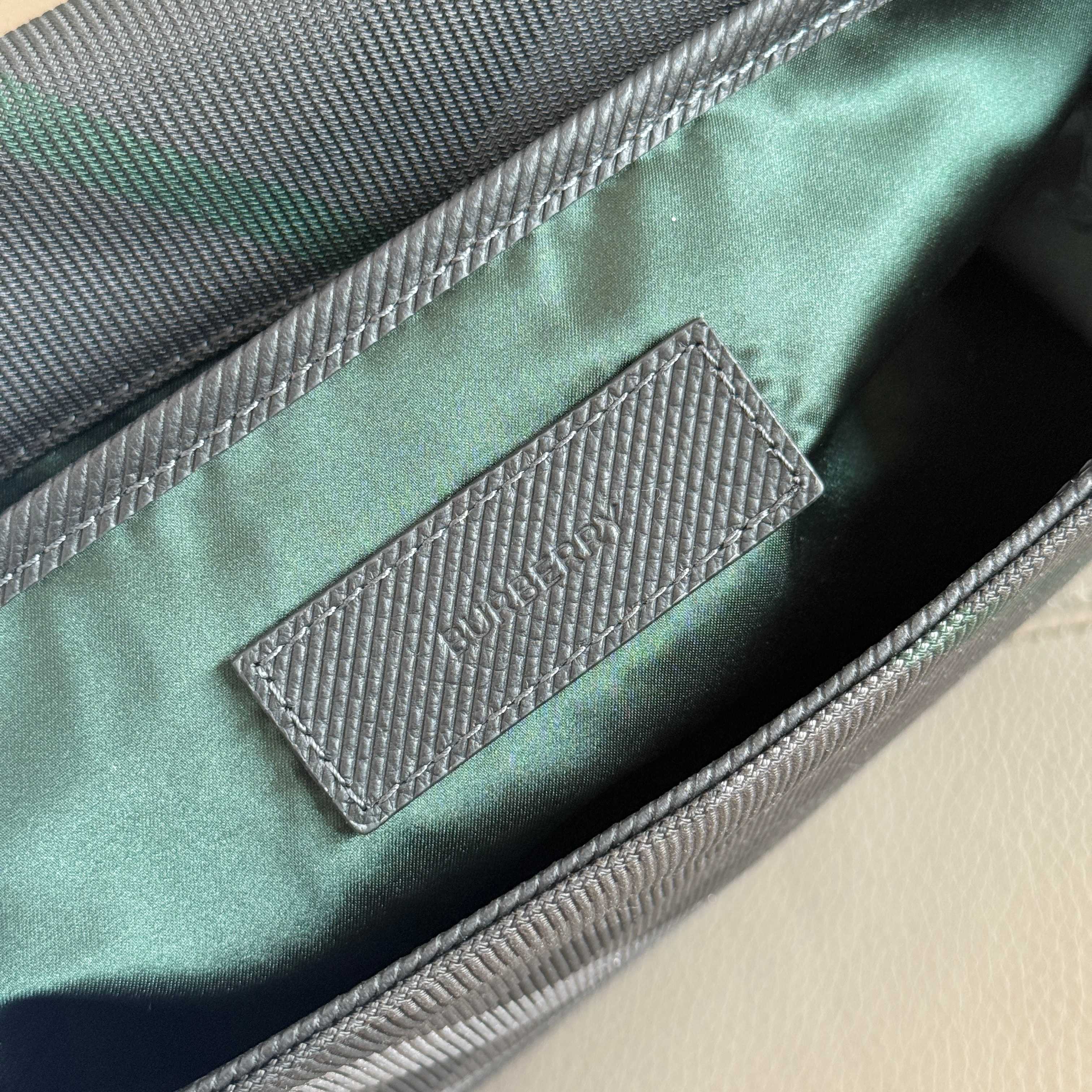 Messenger Bag Nylon 23cm