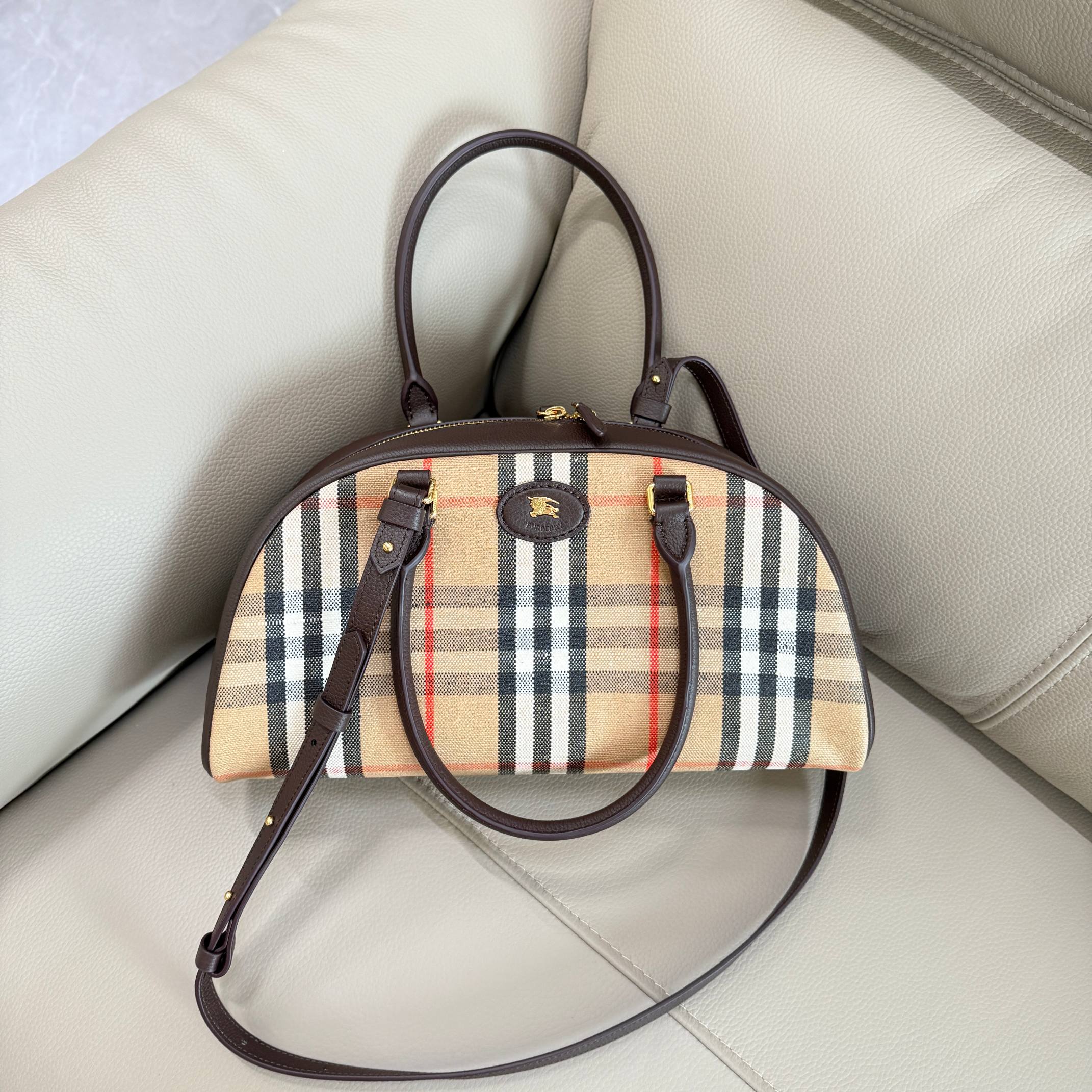 Burberry Backpack Cow Leather 17cm-l-s